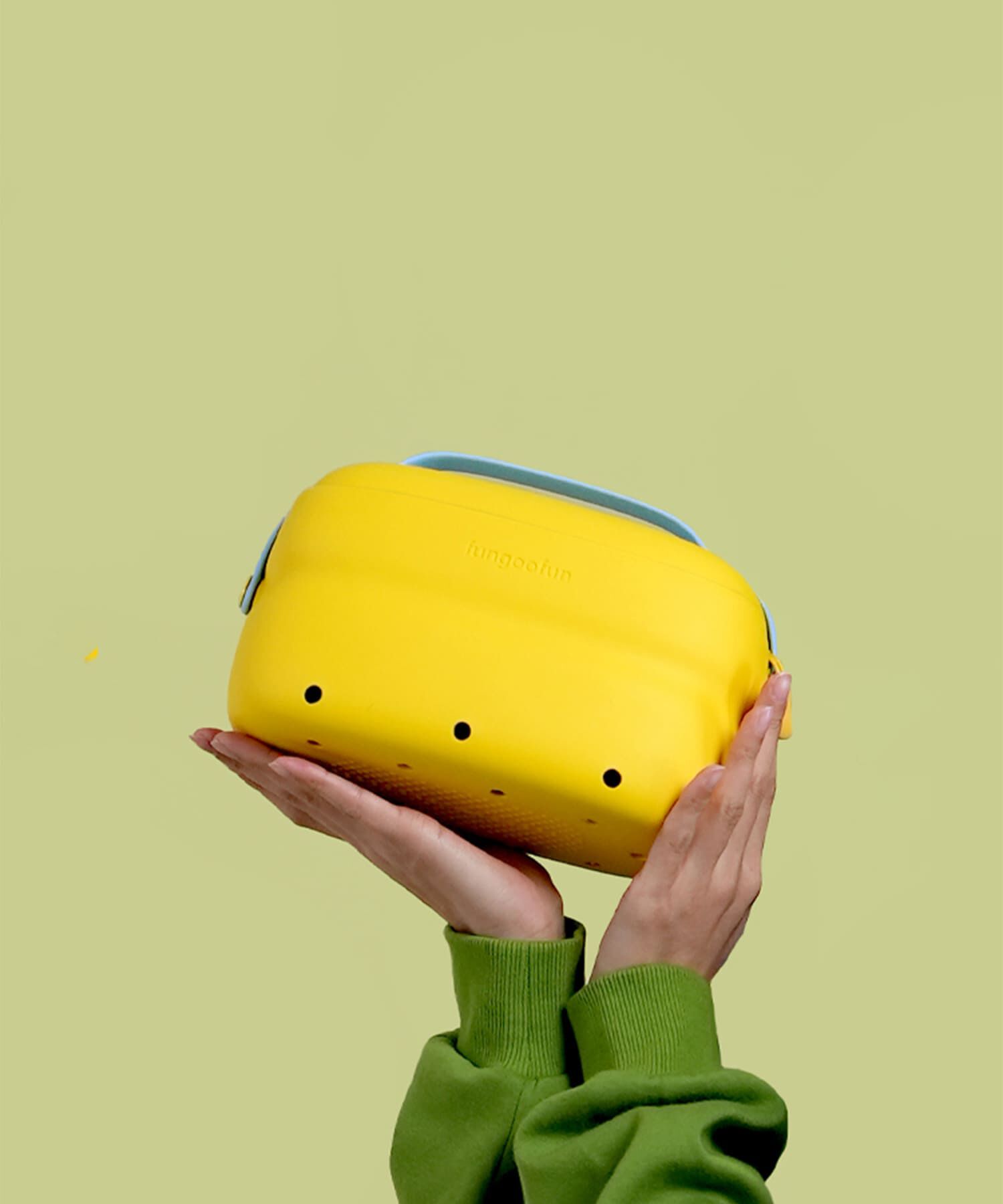 fungoofun「【WEB限定】EVA2in1マルチポーチ/G-0014 人気 トレンド 売れてる 柔らかい」|ハンドバッグ|