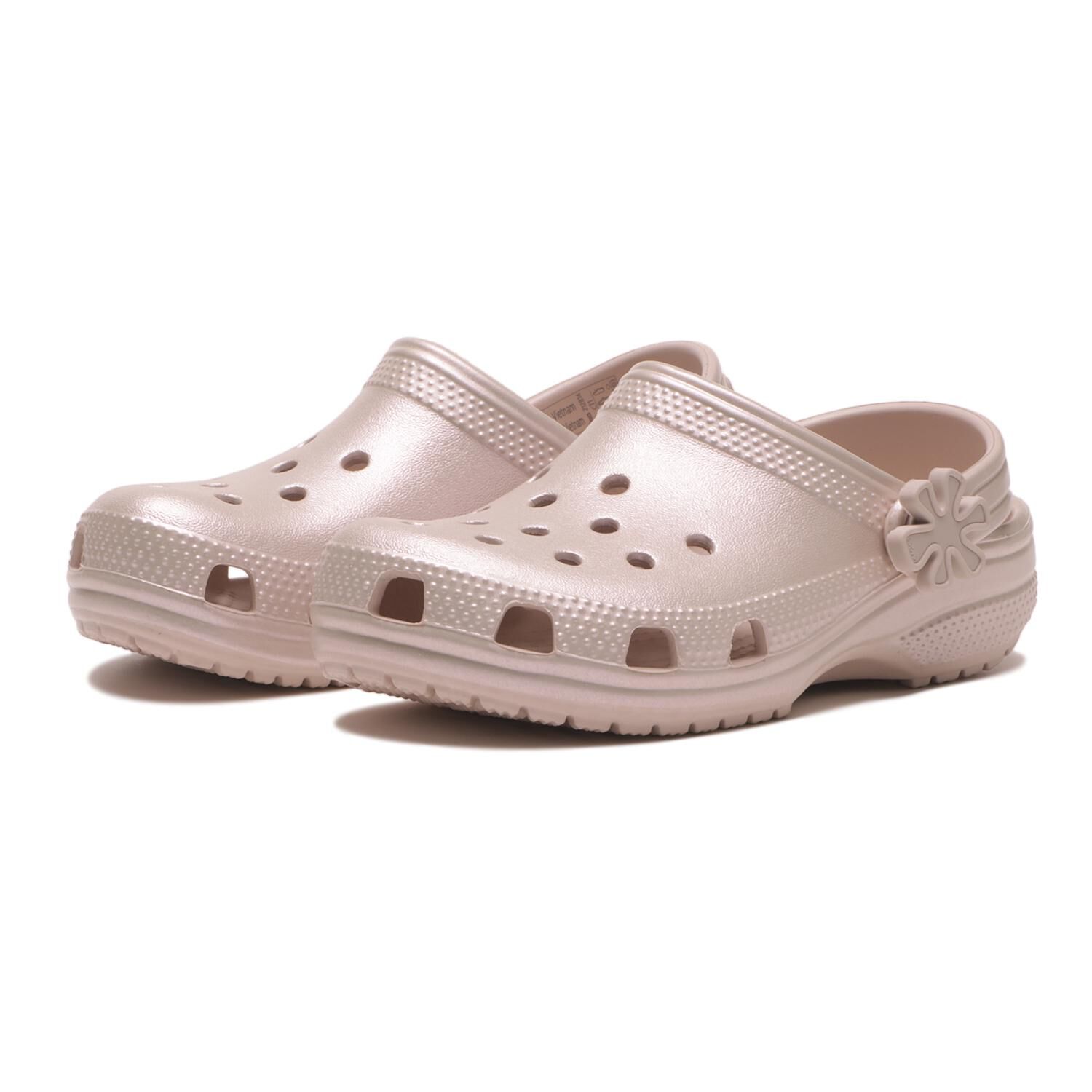 crocs「【crocs】18-21CLS PEARLSHINE CLOG QAQ K」|サンダル|