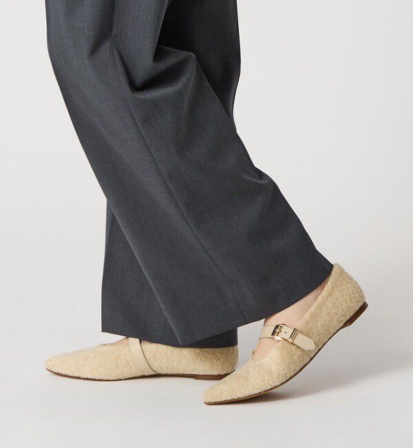 ODETTE E ODILE「ベルテッドシャギー フラット10&uarr;」|パンプス|