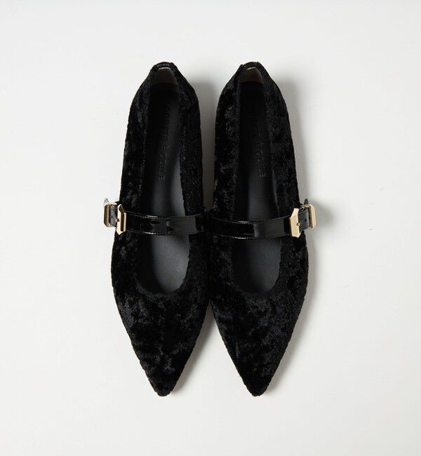 ODETTE E ODILE「ベルテッドシャギー フラット10&uarr;」|パンプス|