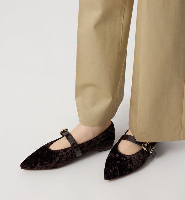 ODETTE E ODILE「ベルテッドシャギー フラット10&uarr;」|パンプス|