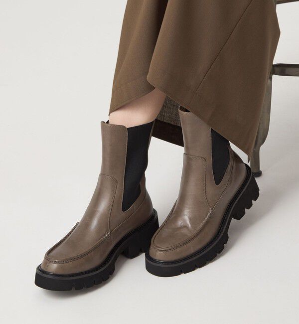 ODETTE E ODILE「チェルシーモカ ショートブーツ55&uarr;」|ショートブーツ|