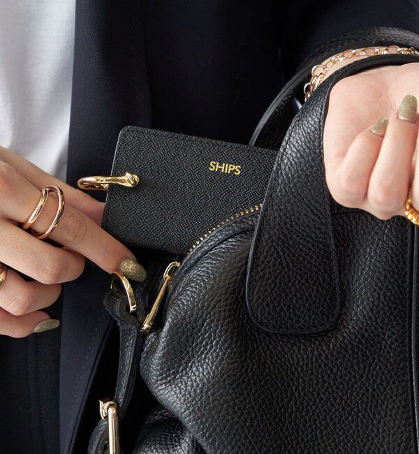 SHIPS「【WEB限定】SHIPS:【SAFFIANO LEATHER】シャックル 2トーン キーケース」|キーケース|