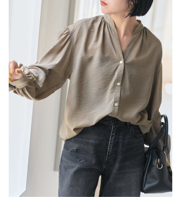 Spick and Span「《一部店舗+WEB限定》袖ボリュームスキッパーブラウス」|シャツ・ブラウス|