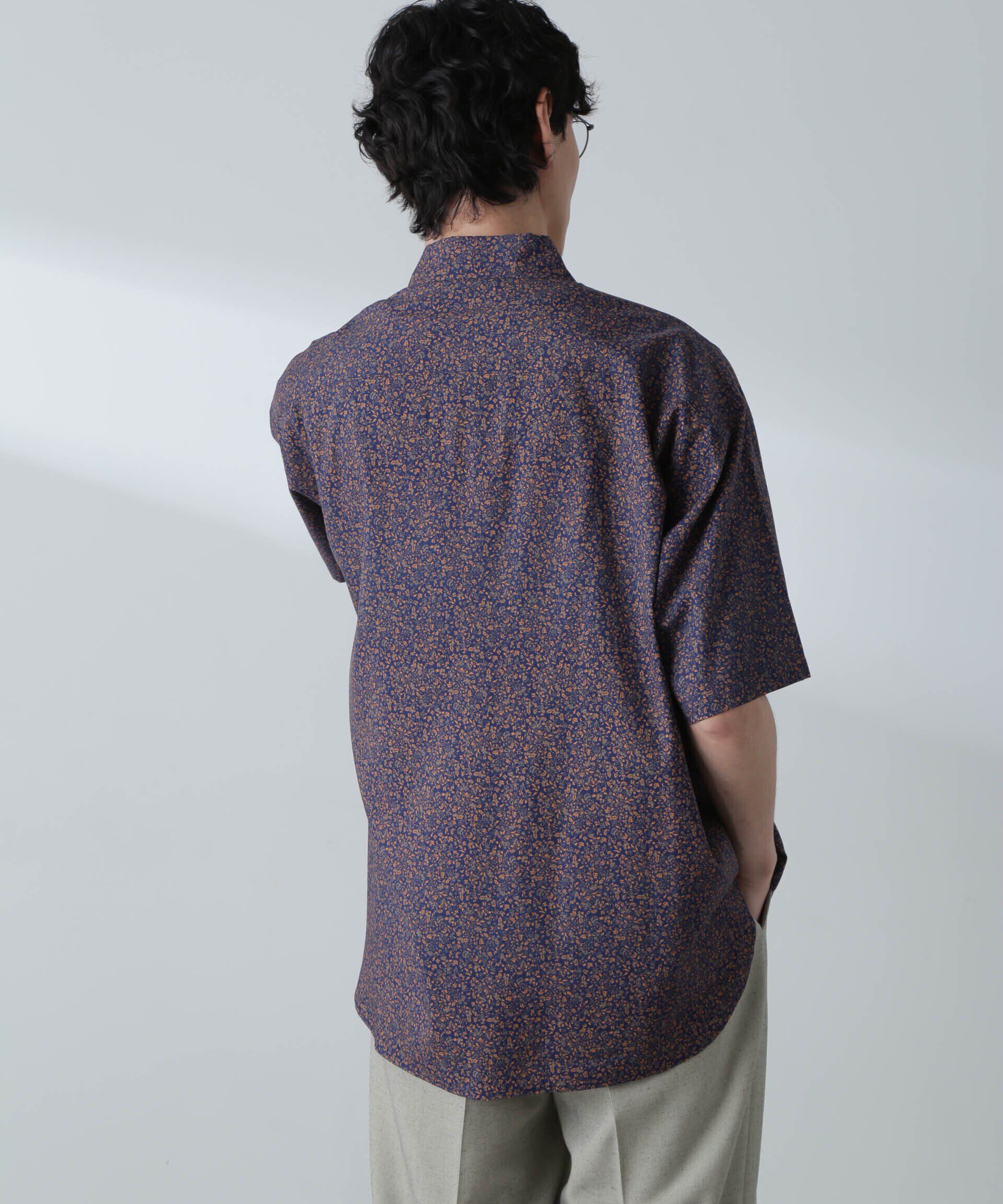 nano･universe「小花柄レギュラーシャツ 半袖」|シャツ・ブラウス|