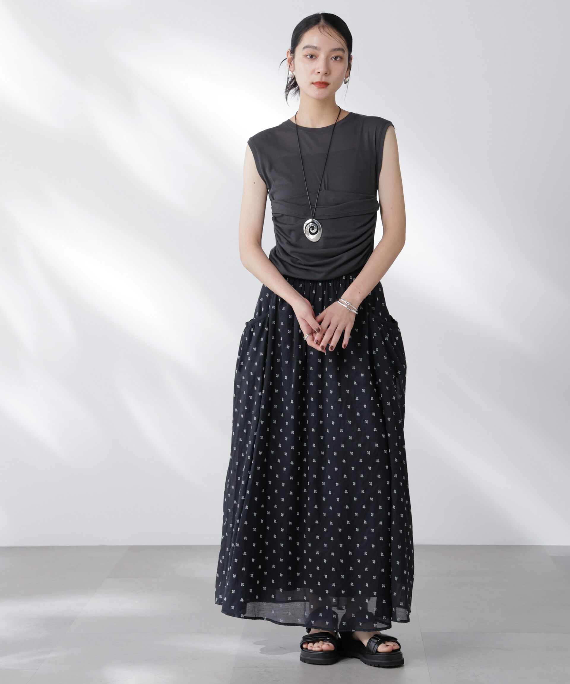 nano･universe「made in india コットンフロッキーフラワースカート」|スカート|