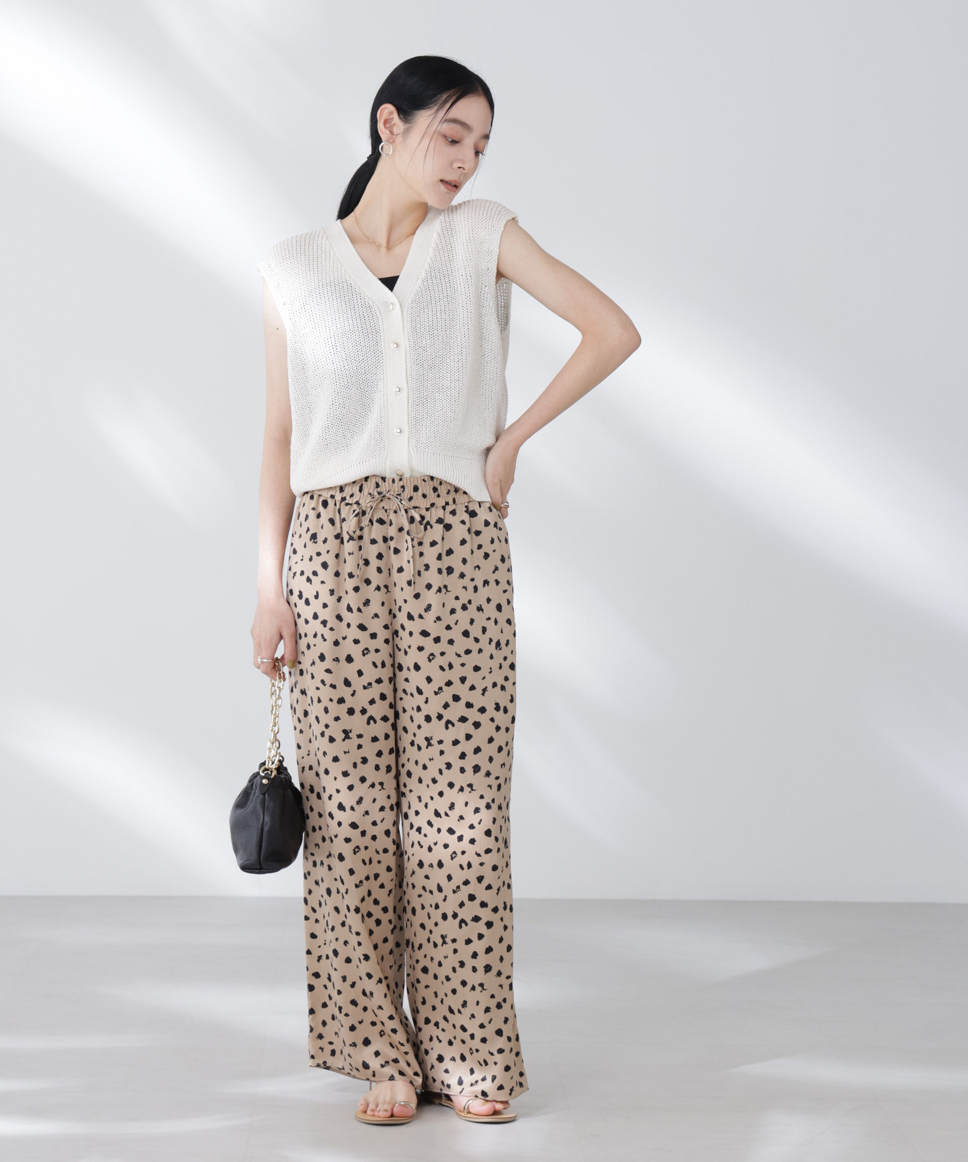 nano･universe「レオパードプリントイージーワイドパンツ」|チノ|