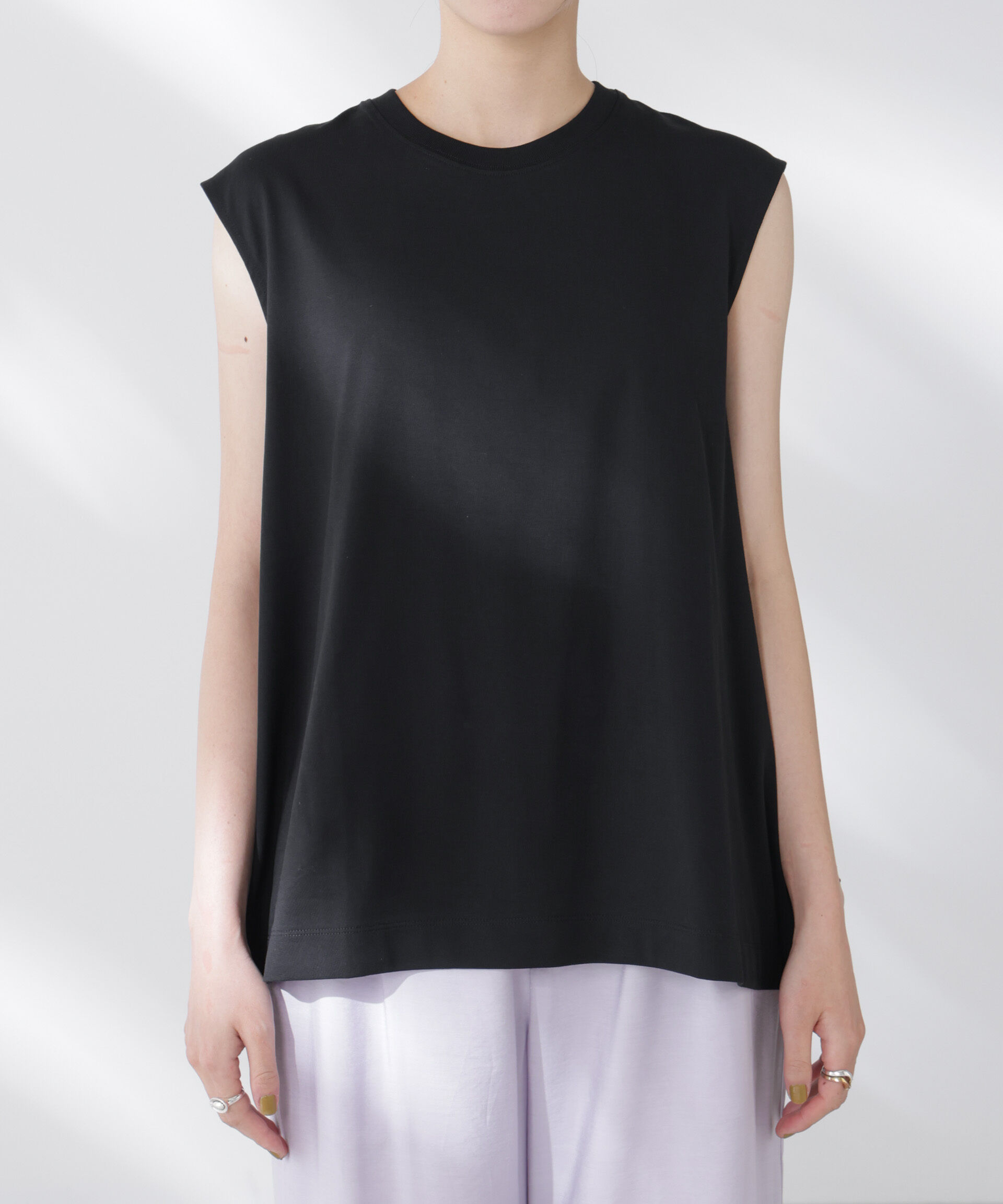 nano･universe「NANOFINE強撚コットンノースリーブトップス」|Tシャツ・カットソー|