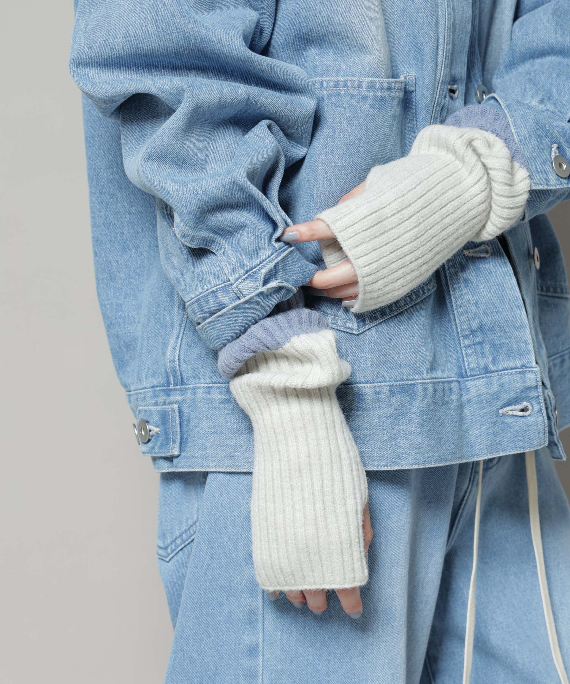 nano･universe「バイカラーアームウォーマー」|手袋|グレー