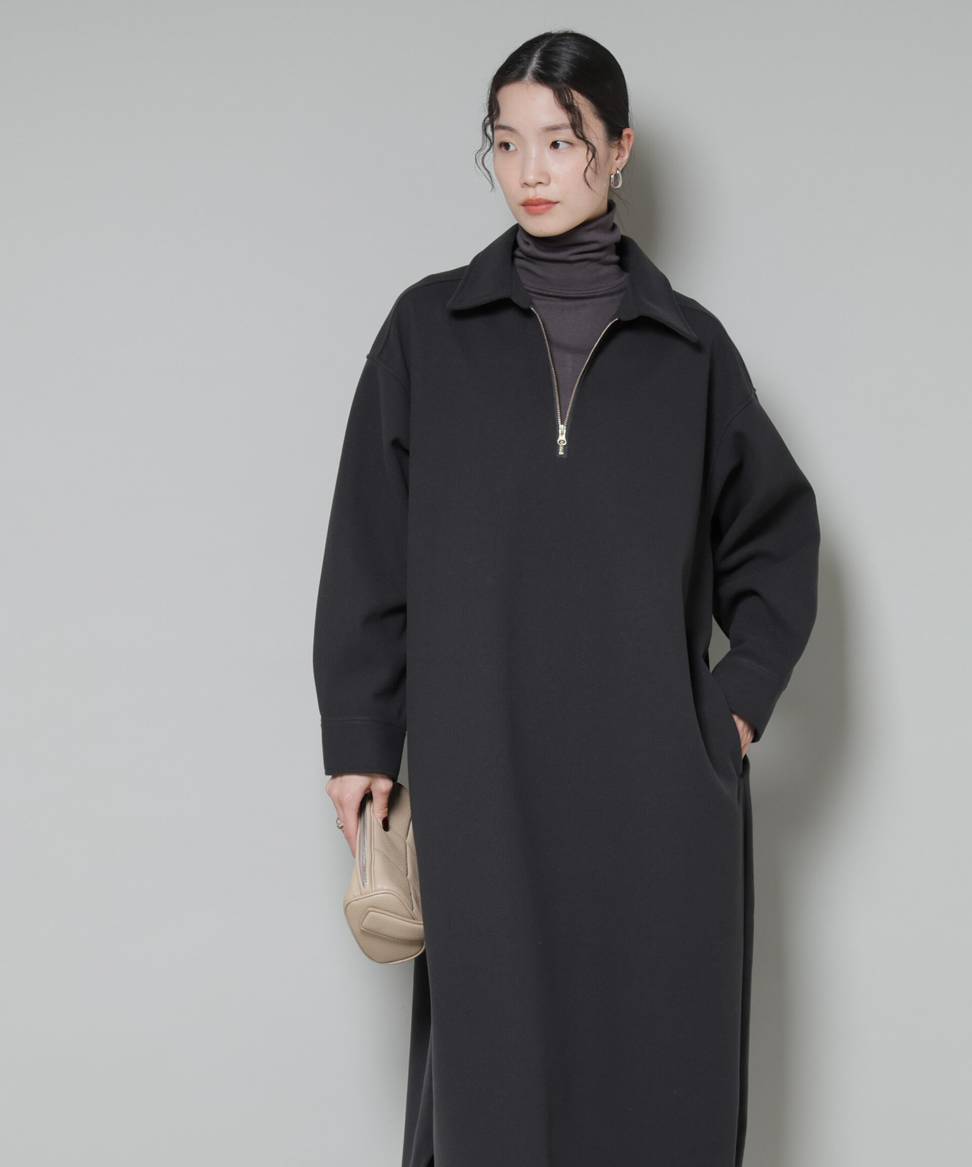 nano･universe「ソフトメルトンジャージーハーフジップワンピース」|ワンピース|