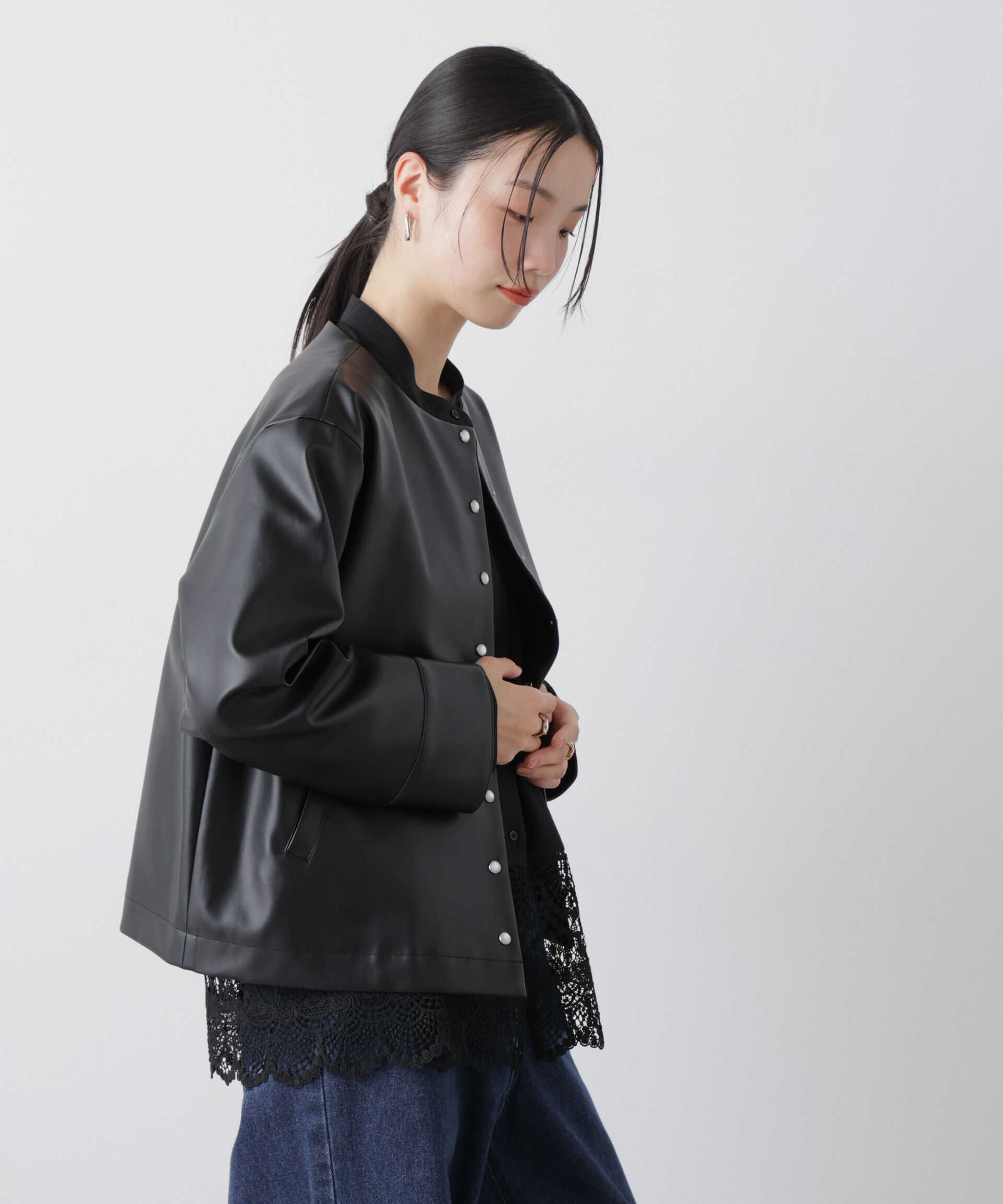 nano･universe「フェイクレザーパールドットノーカラージャケット」|テーラードジャケット|