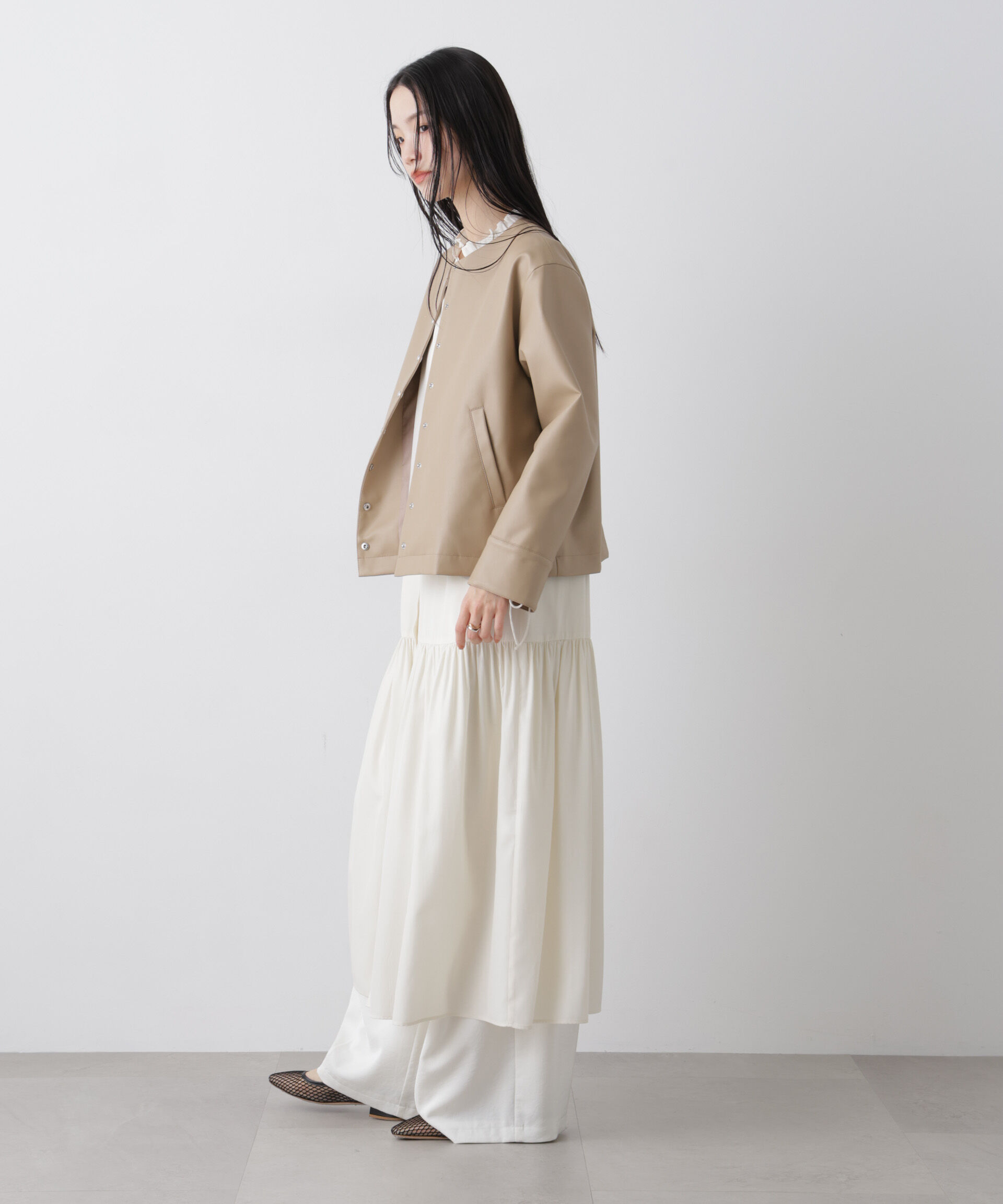 nano･universe「フェイクレザーパールドットノーカラージャケット」|テーラードジャケット|