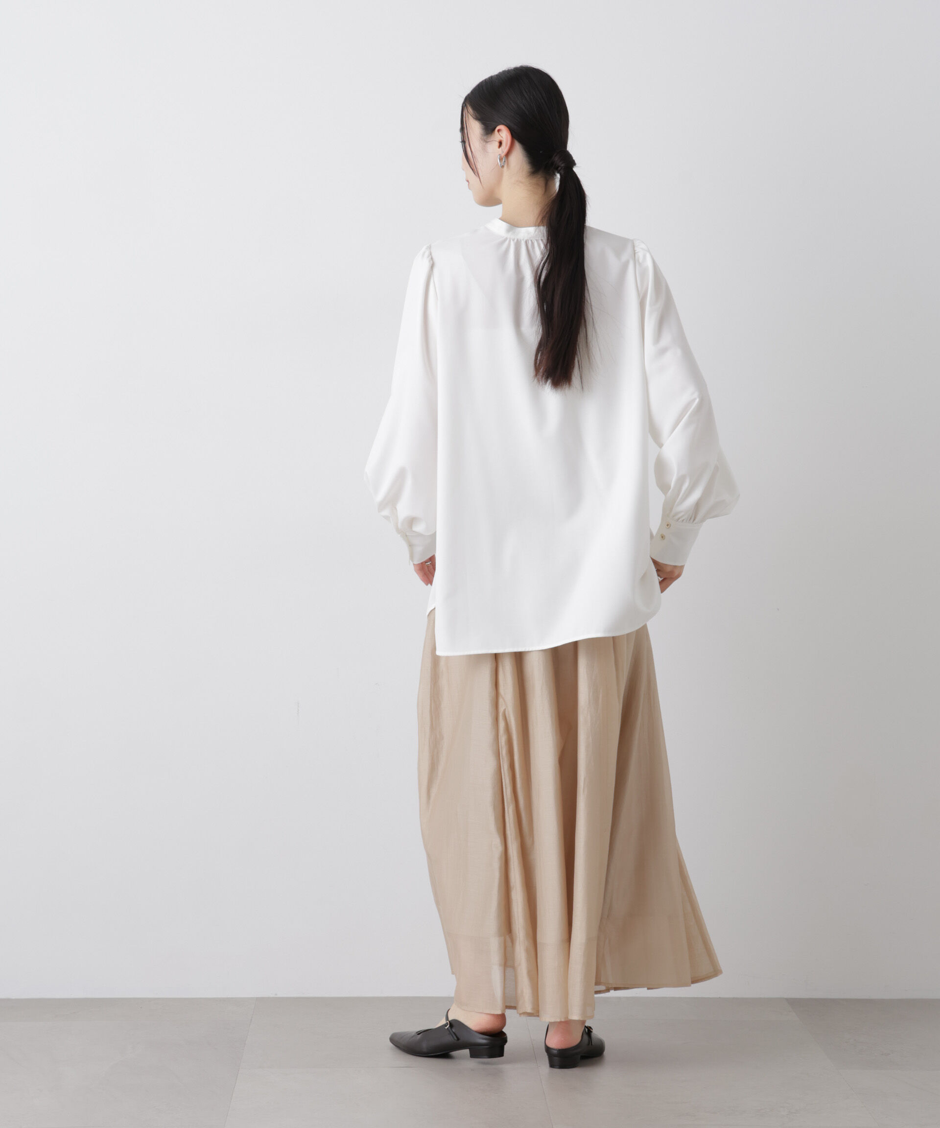 nano･universe「マシンウォッシャブルイージーケア ギャザースリーブブラウス」|シャツ・ブラウス|