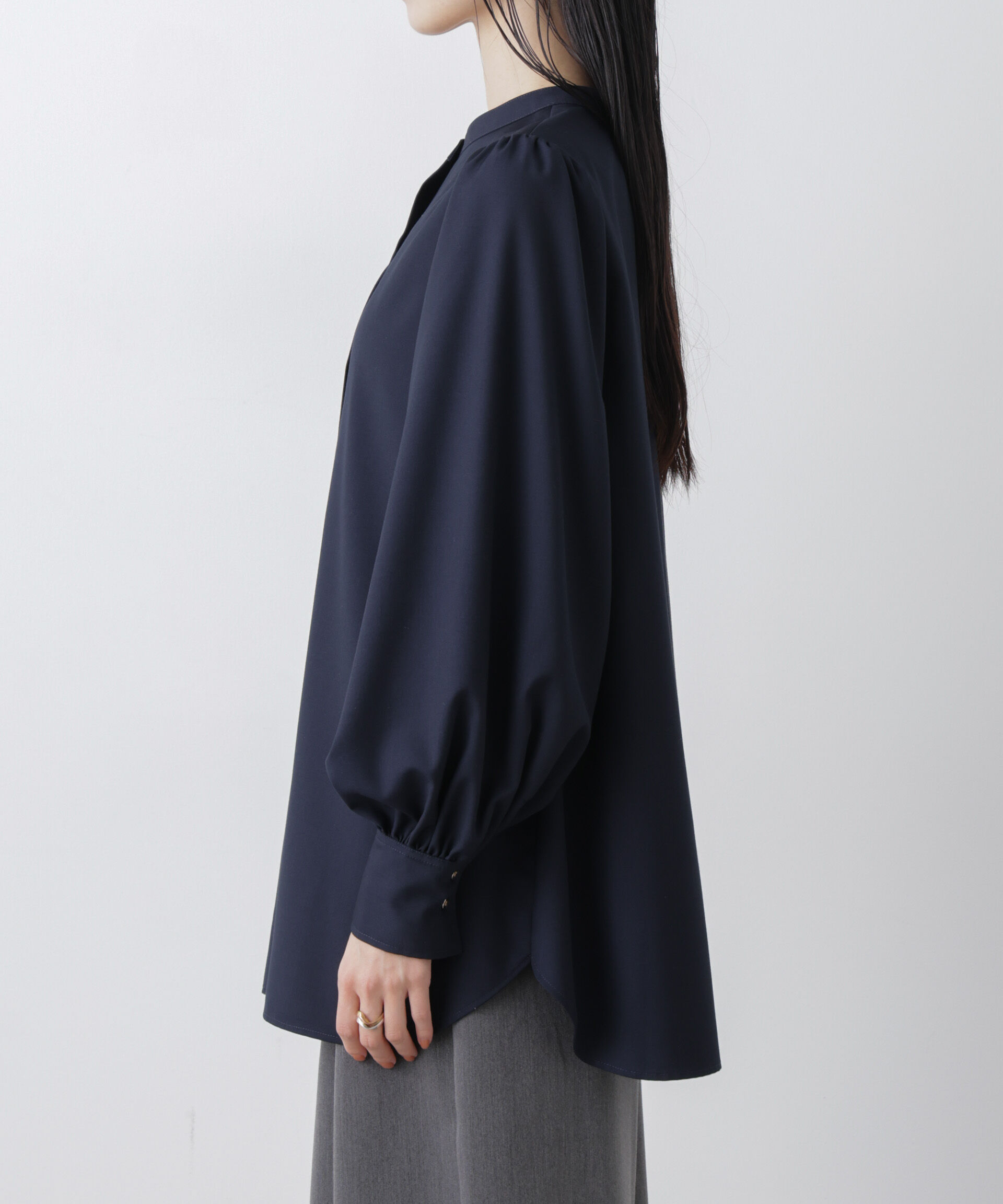 nano･universe「マシンウォッシャブルイージーケア ギャザースリーブブラウス」|シャツ・ブラウス|