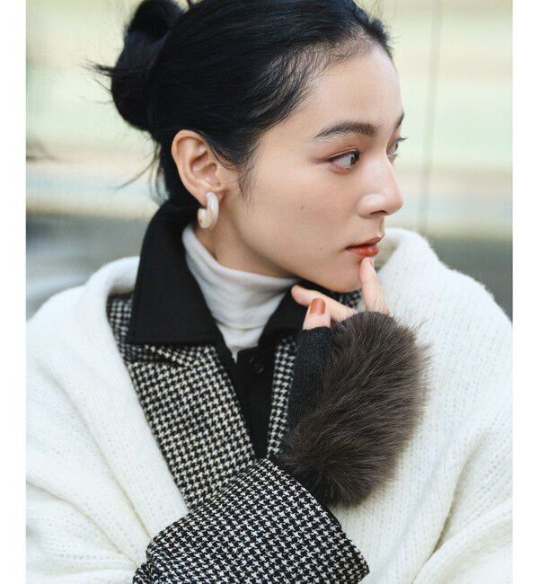 23区「【見上愛さん着用】フェイクファー ニット グローブ」|手袋|