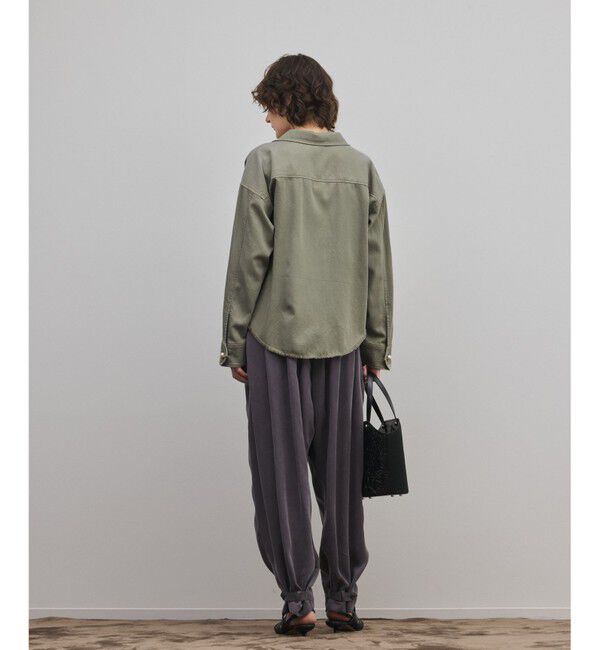 GRACE CONTINENTAL「パール釦ピグメントシャツ」|シャツ・ブラウス|