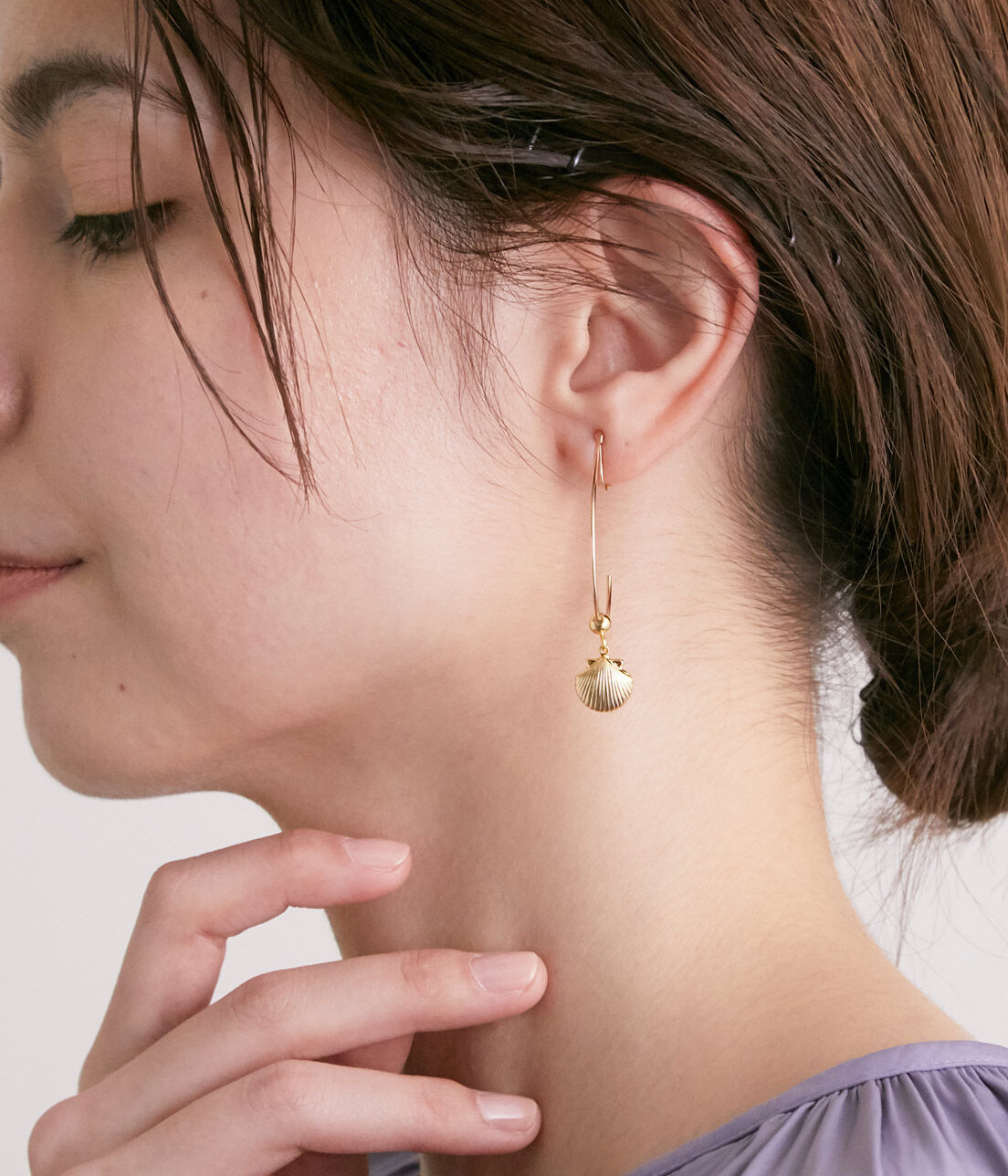 SALON adam et rope'「【SALONオリジナルBOX付き】14KGFドロップイヤリング」|イヤリング|ブラック系(04)