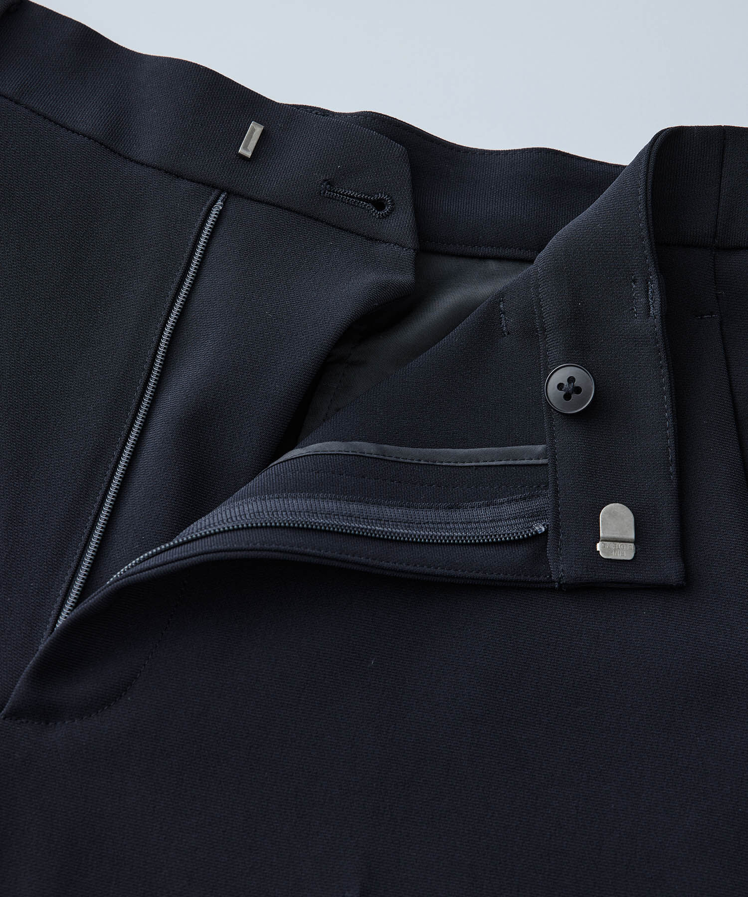 ROPE「トリアセテートダブルクロス サイドゴムテーパードパンツ【セレモニー/通勤対応】【洗える】」|その他|