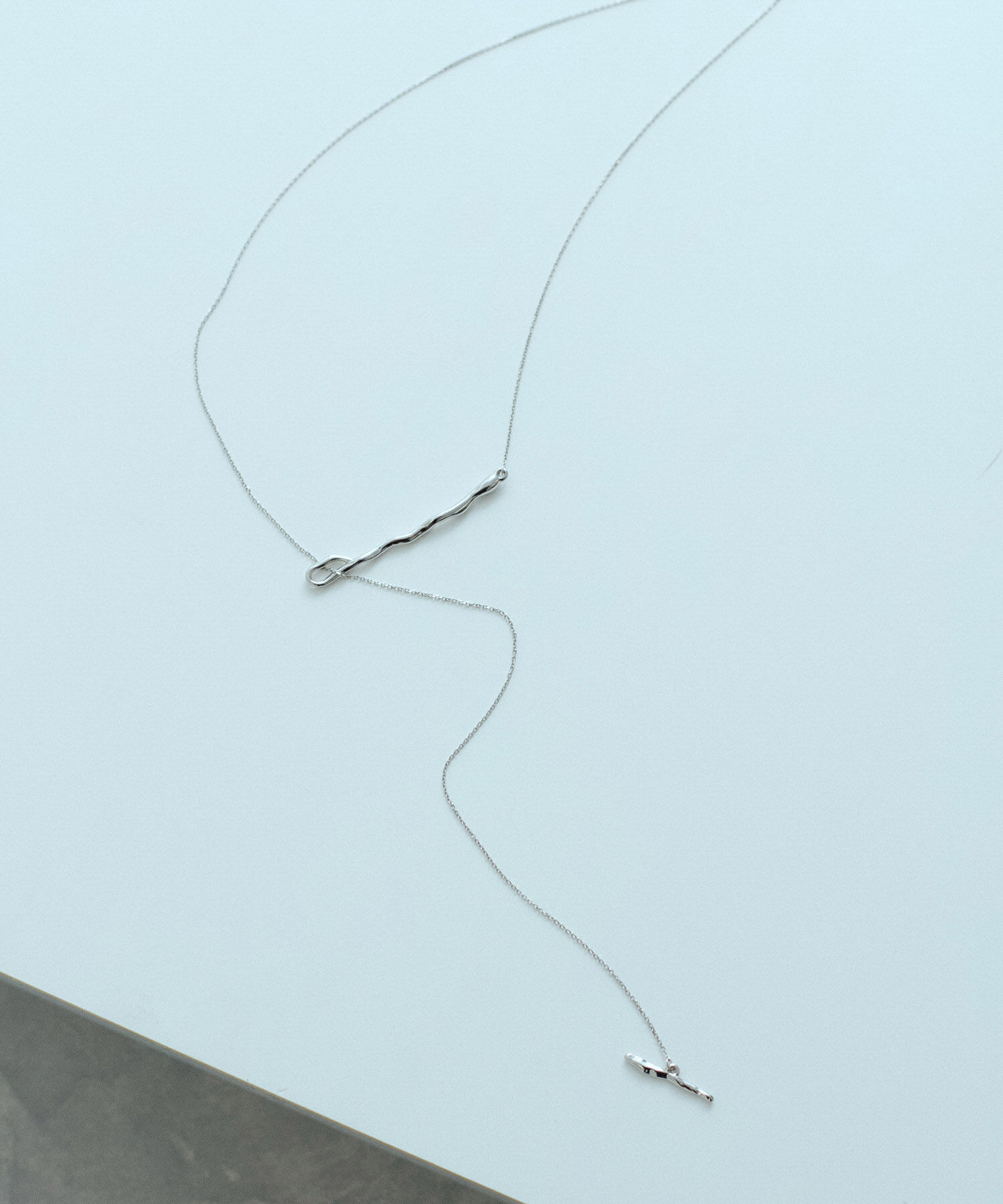 ADAM ET ROPE'「LES BIJOUX ラリアットネックレス」|ネックレス|シルバー(93)