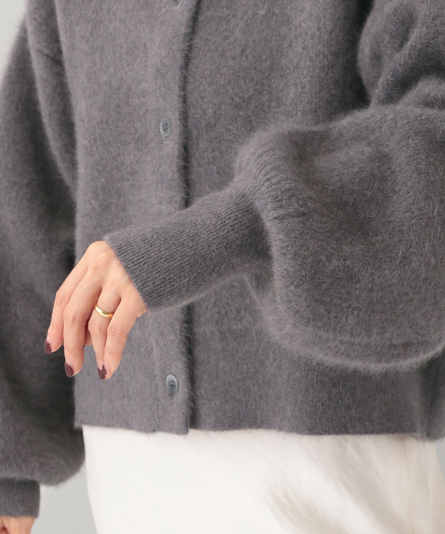 A part by 「【洗える・前後2WAY】チャイニーズラクーンショートカーディガン」|ニット・セーター|