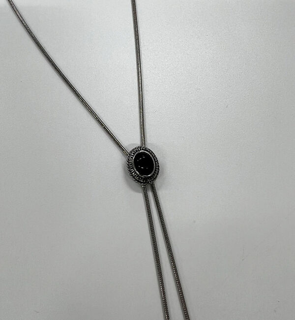 ABAHOUSE「【Leonor】メタルプレート カラーストーン ループタイ」|ネックレス|