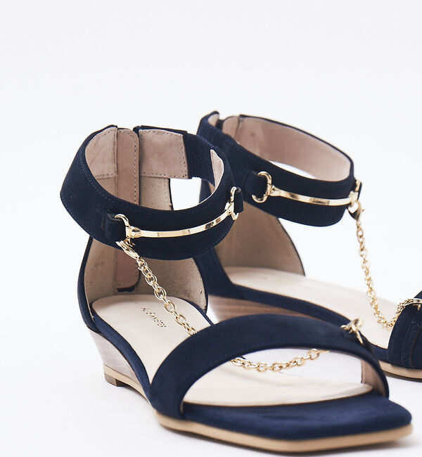 AU BANNISTER「チェーンビットサンダル」|サンダル|