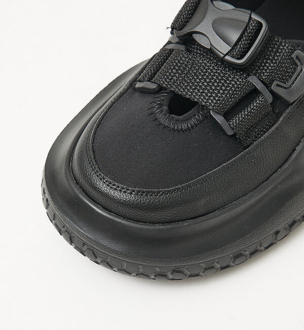 AU BANNISTER「【LAROUTE/軽量】厚底 スポーツサンダル」|サンダル|