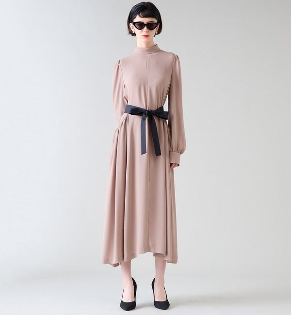 TIARA「ギャザーワンピース」|ドレス|ベージュ