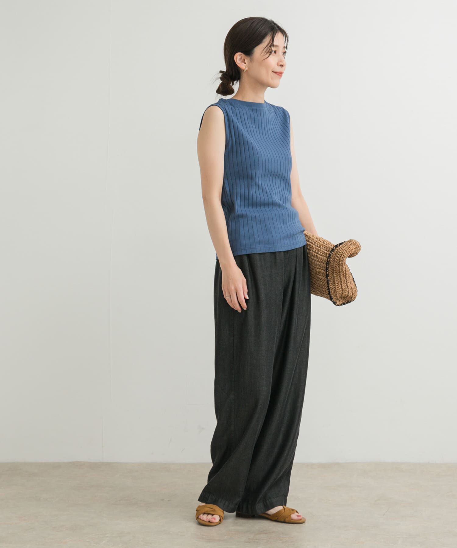 URBAN RESEARCH DOORS「リヨセルデニムイージーパンツ」|デニム|