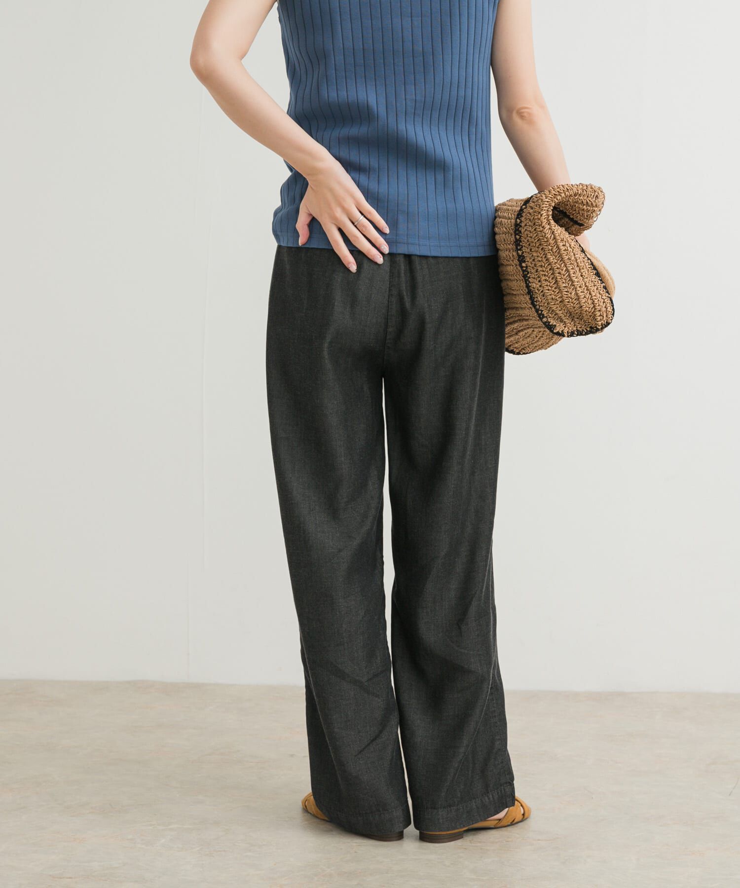 URBAN RESEARCH DOORS「リヨセルデニムイージーパンツ」|デニム|