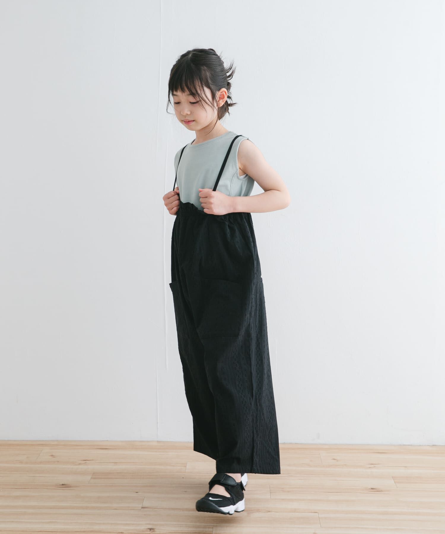 URBAN RESEARCH DOORS「フリルバギーキャミサロペット(KIDS)」|ワンピース|