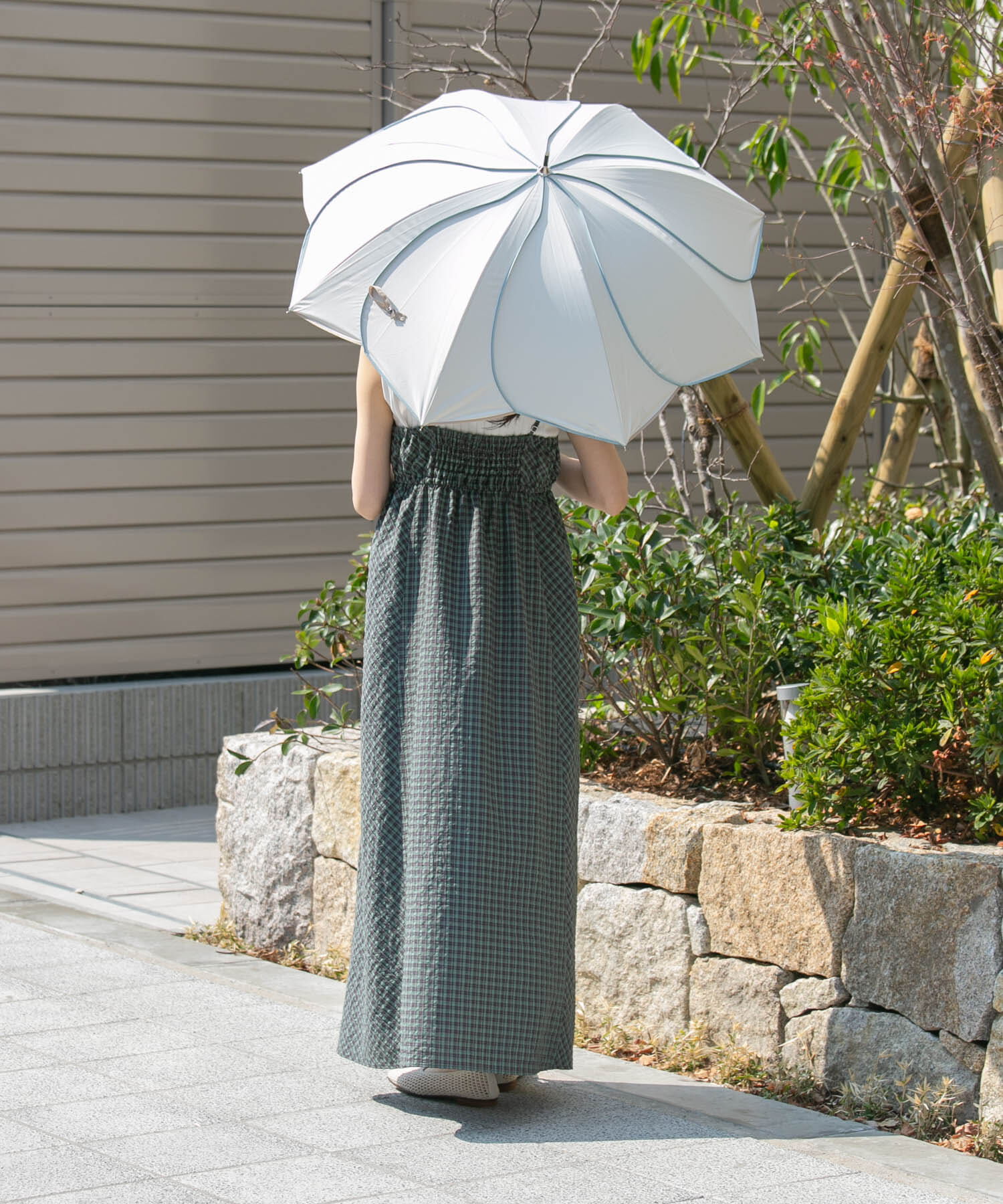 SMELLY「because　晴雨兼用パイピングフラワー」|傘|