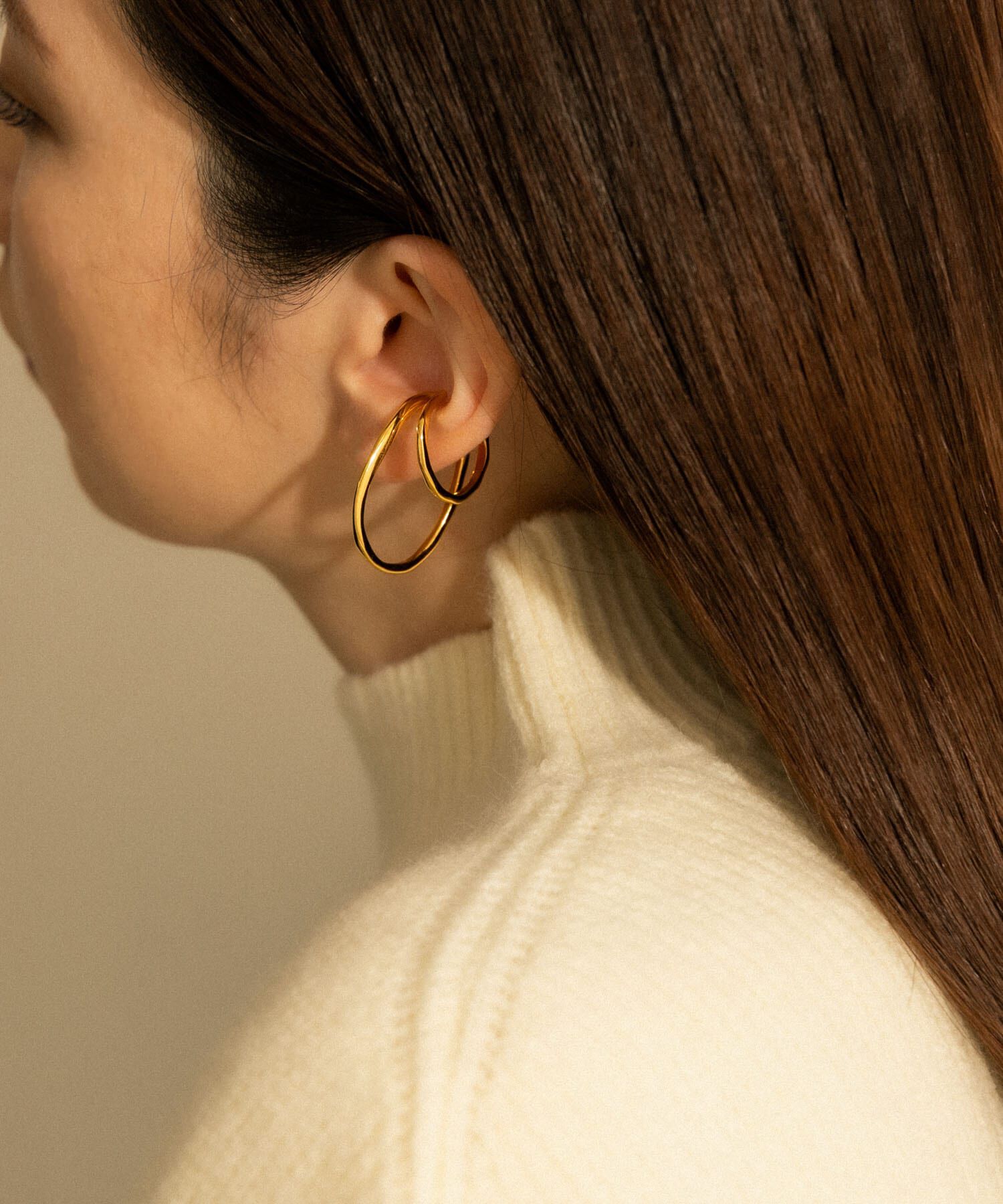 SMELLY「SMELLY so&rsquo;　double circle earcuff gld」|イヤリング|ゴールド