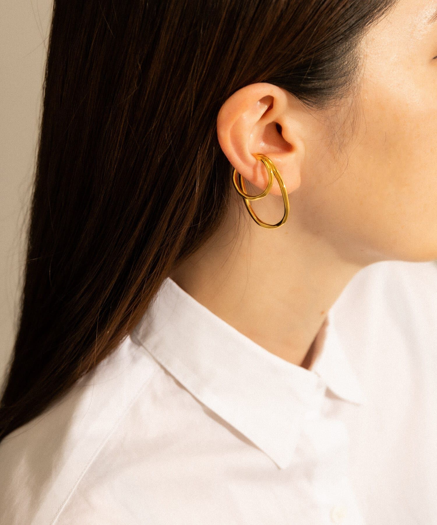 SMELLY「SMELLY so&rsquo;　double circle earcuff gld」|イヤリング|