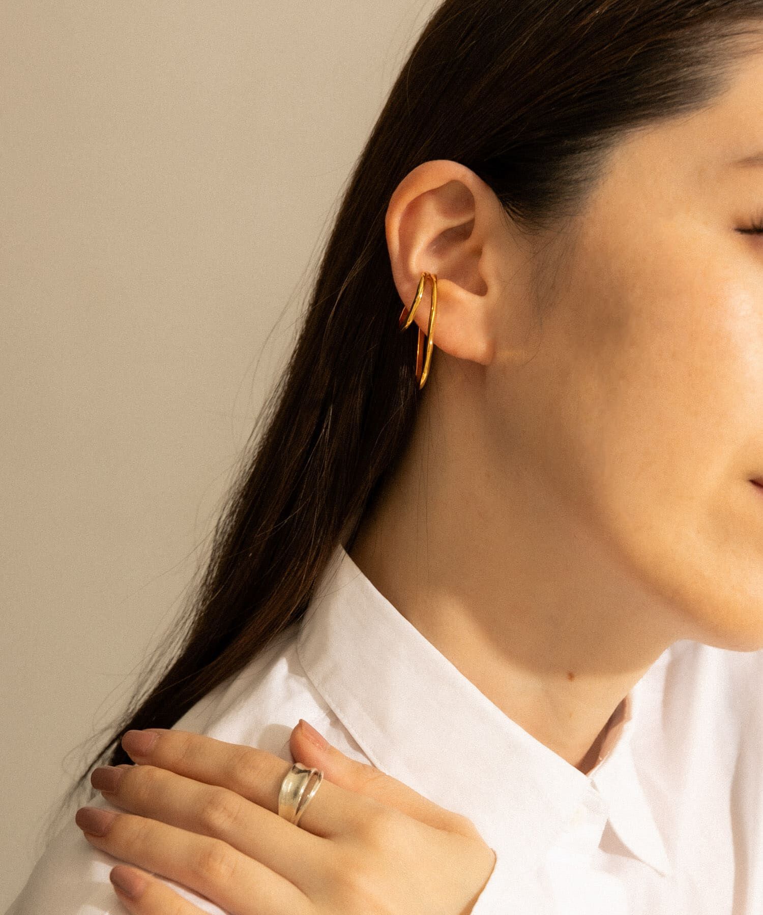 SMELLY「SMELLY so&rsquo;　double circle earcuff gld」|イヤリング|
