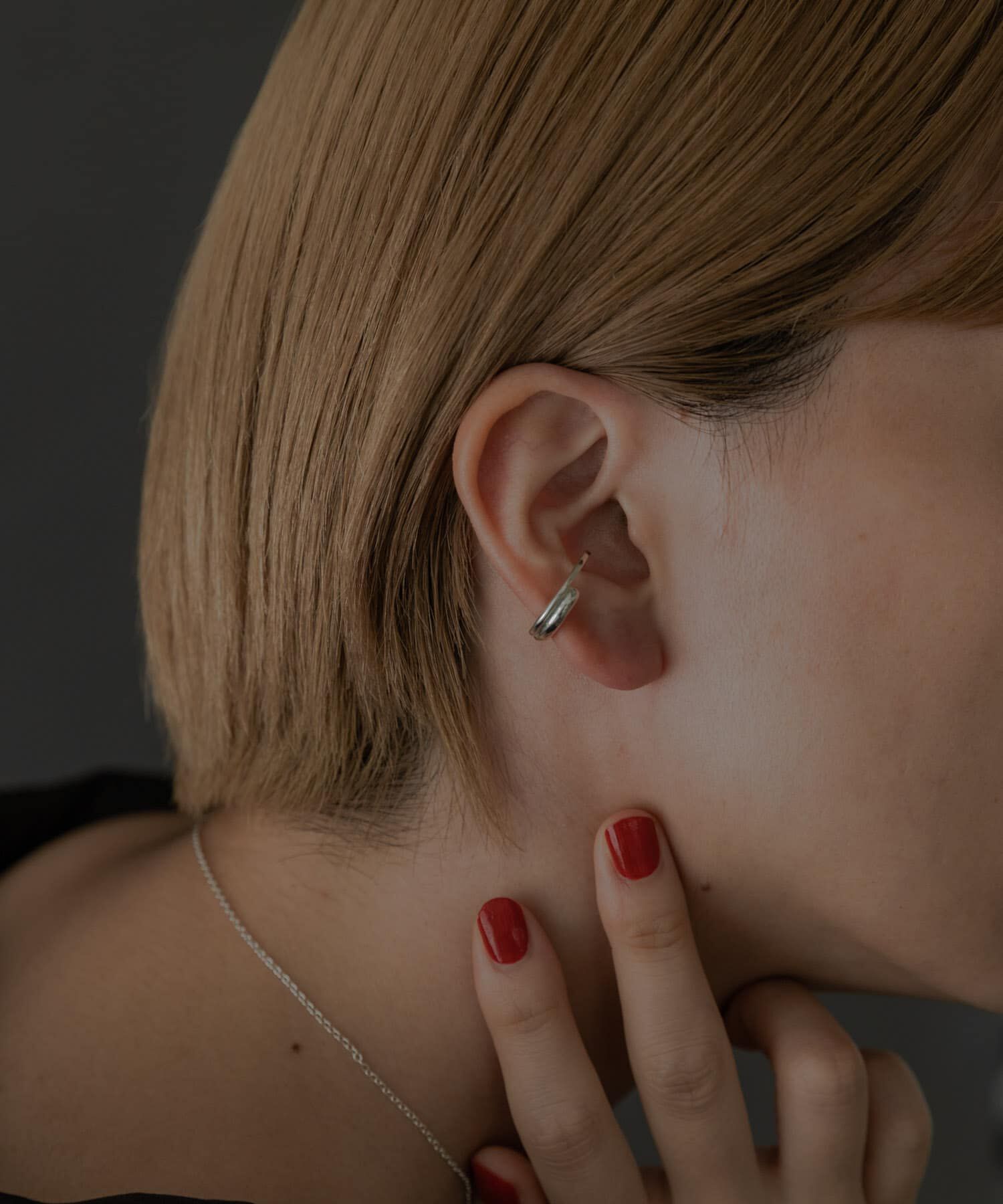 SMELLY「SMELLY so&rsquo;　overlap circle earcuff」|イヤリング|