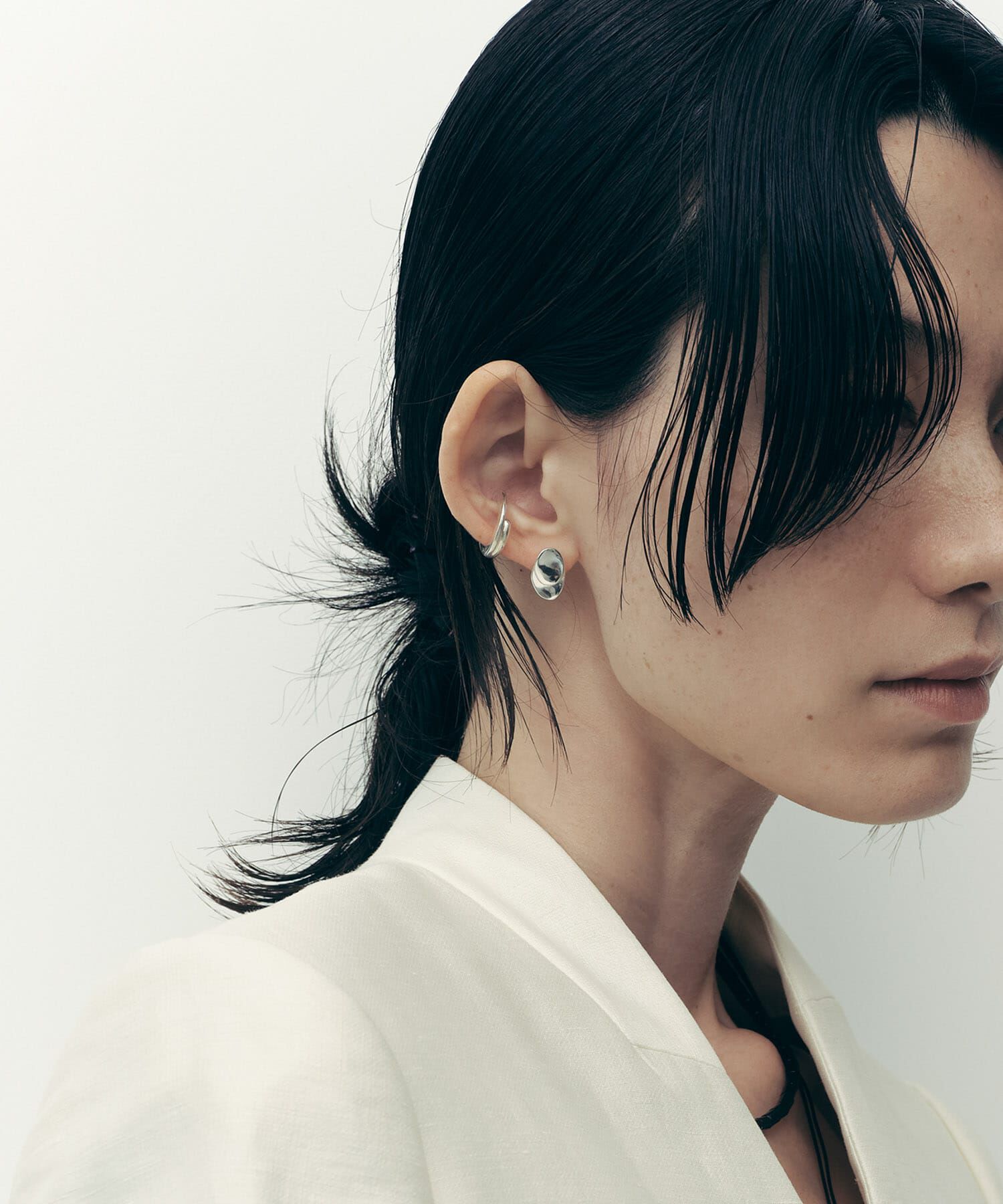 SMELLY「SMELLY so&rsquo;　overlap circle earcuff」|イヤリング|