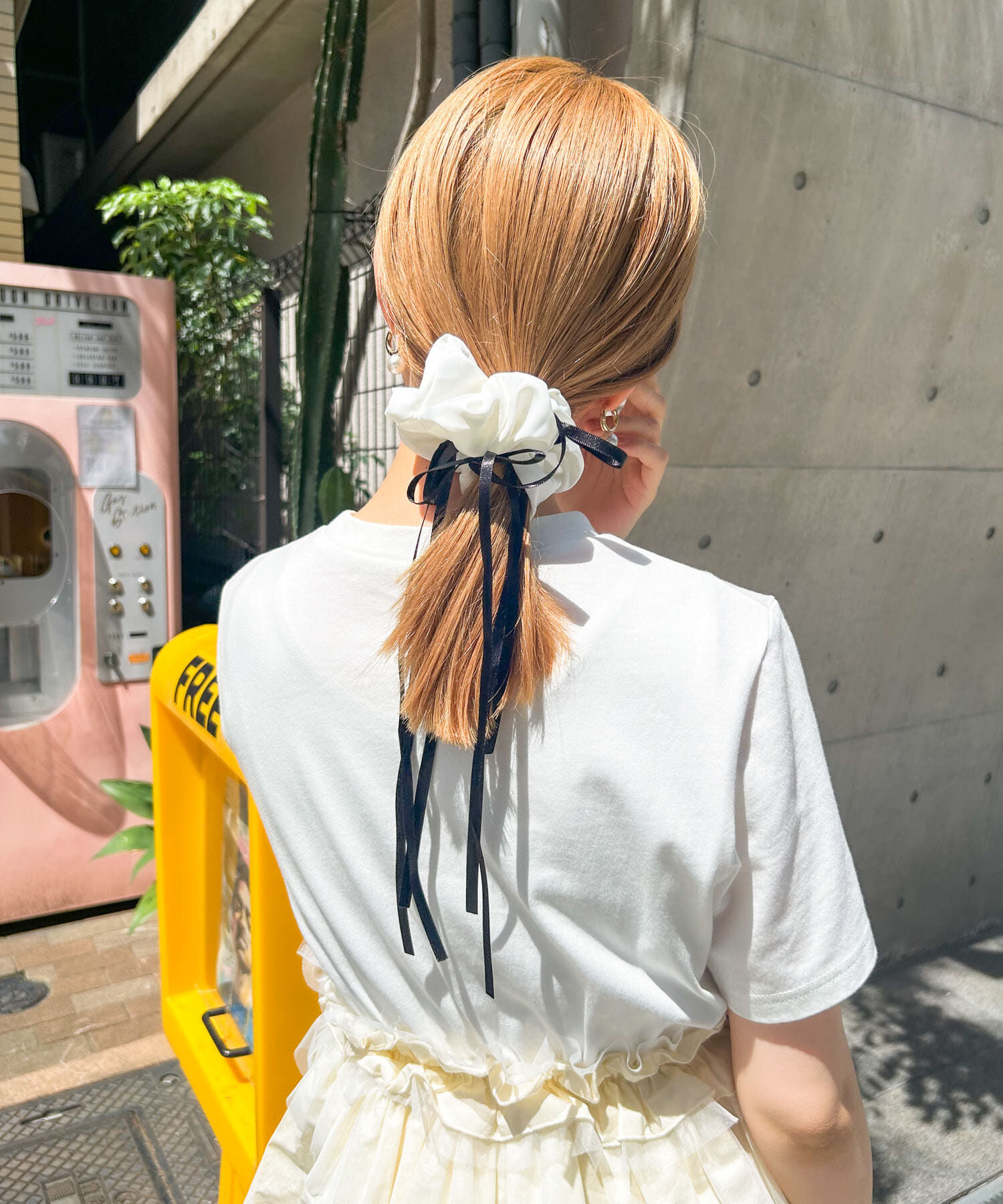 SMELLY「サテンリボンボリュームシュシュ」|ヘアゴム・シュシュ|