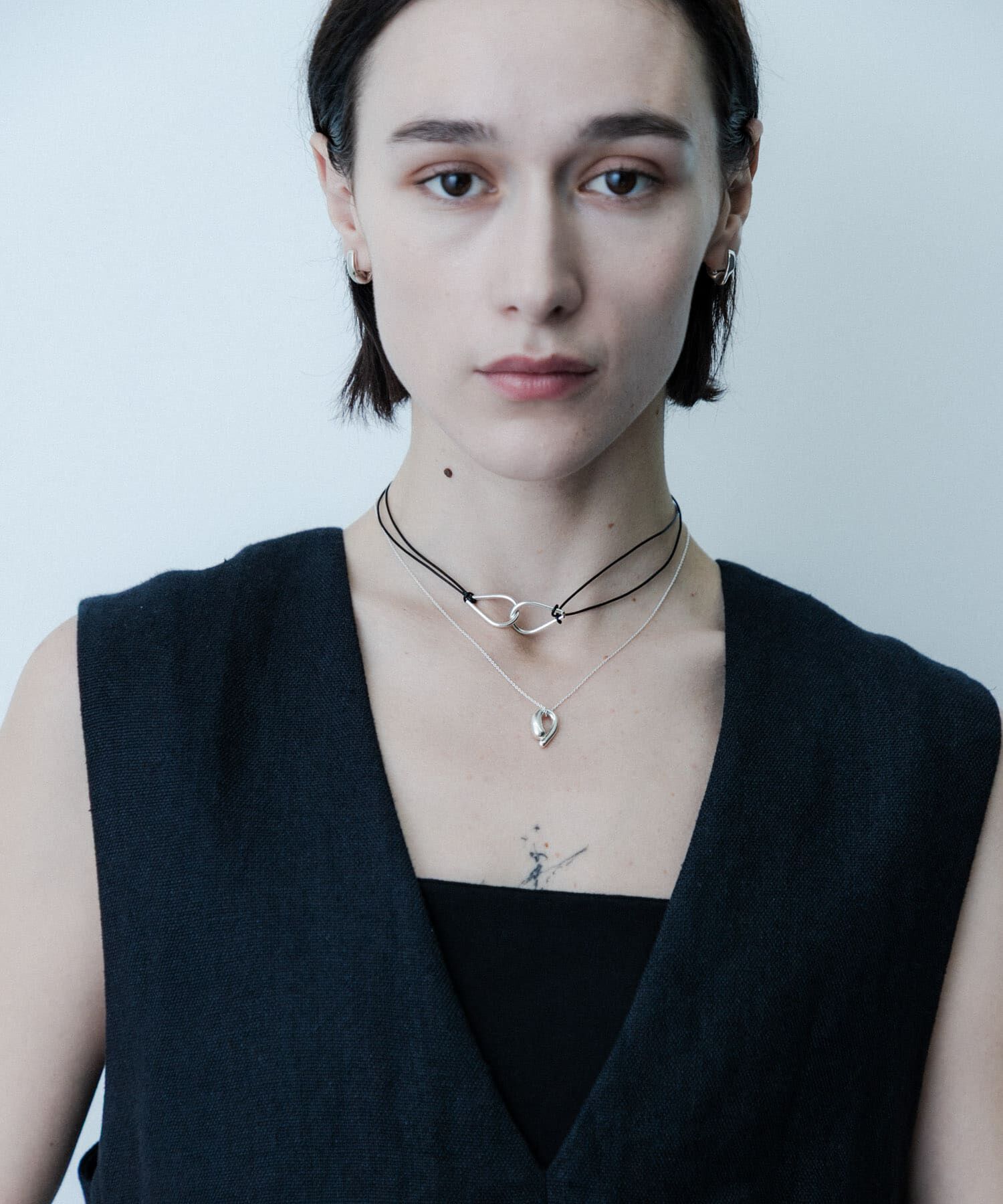 SMELLY「SMELLY so&rsquo;　twin drop cord necklace」|ネックレス|