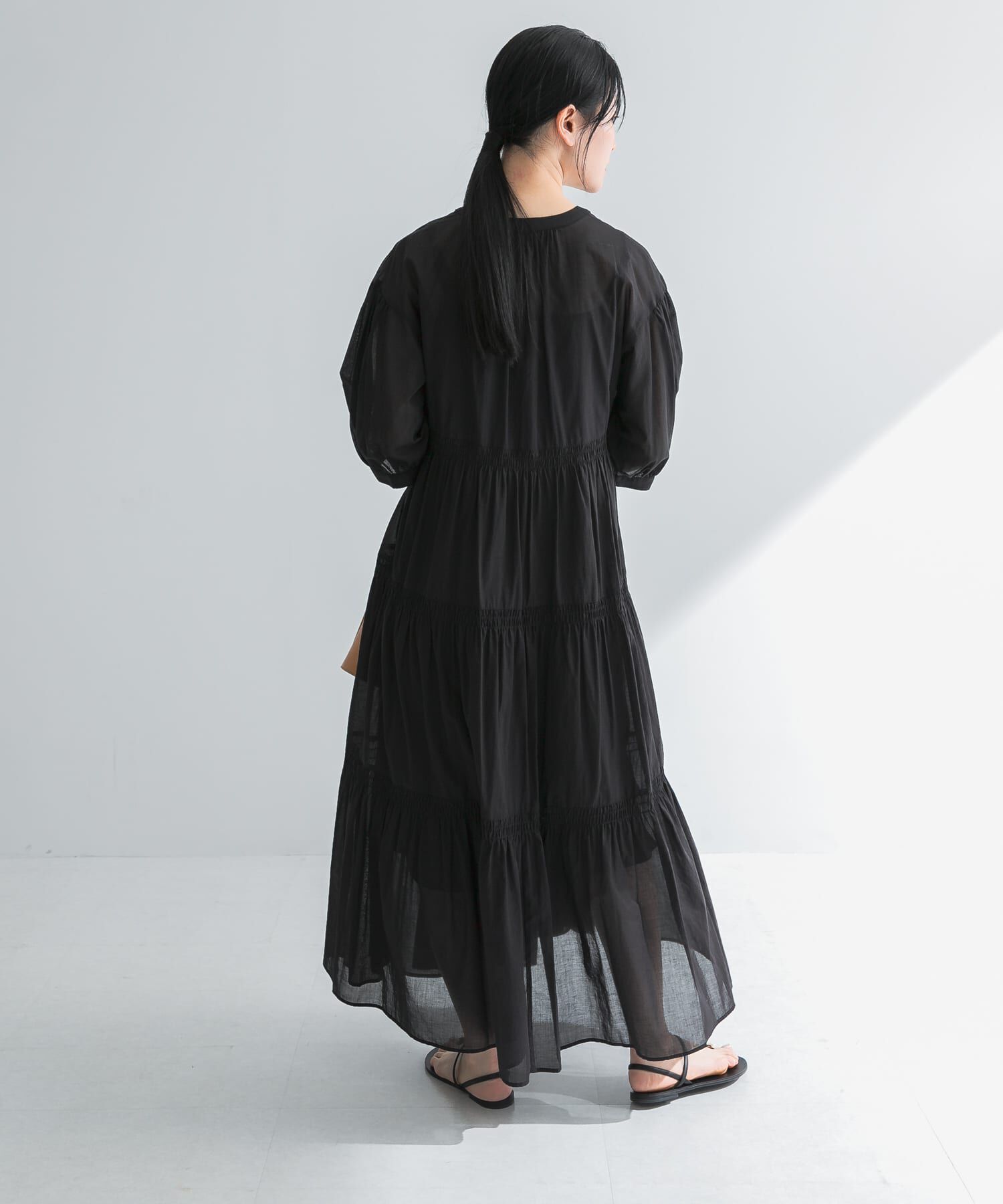 URBAN RESEARCH「コットンボイルティアードワンピース」|ワンピース|