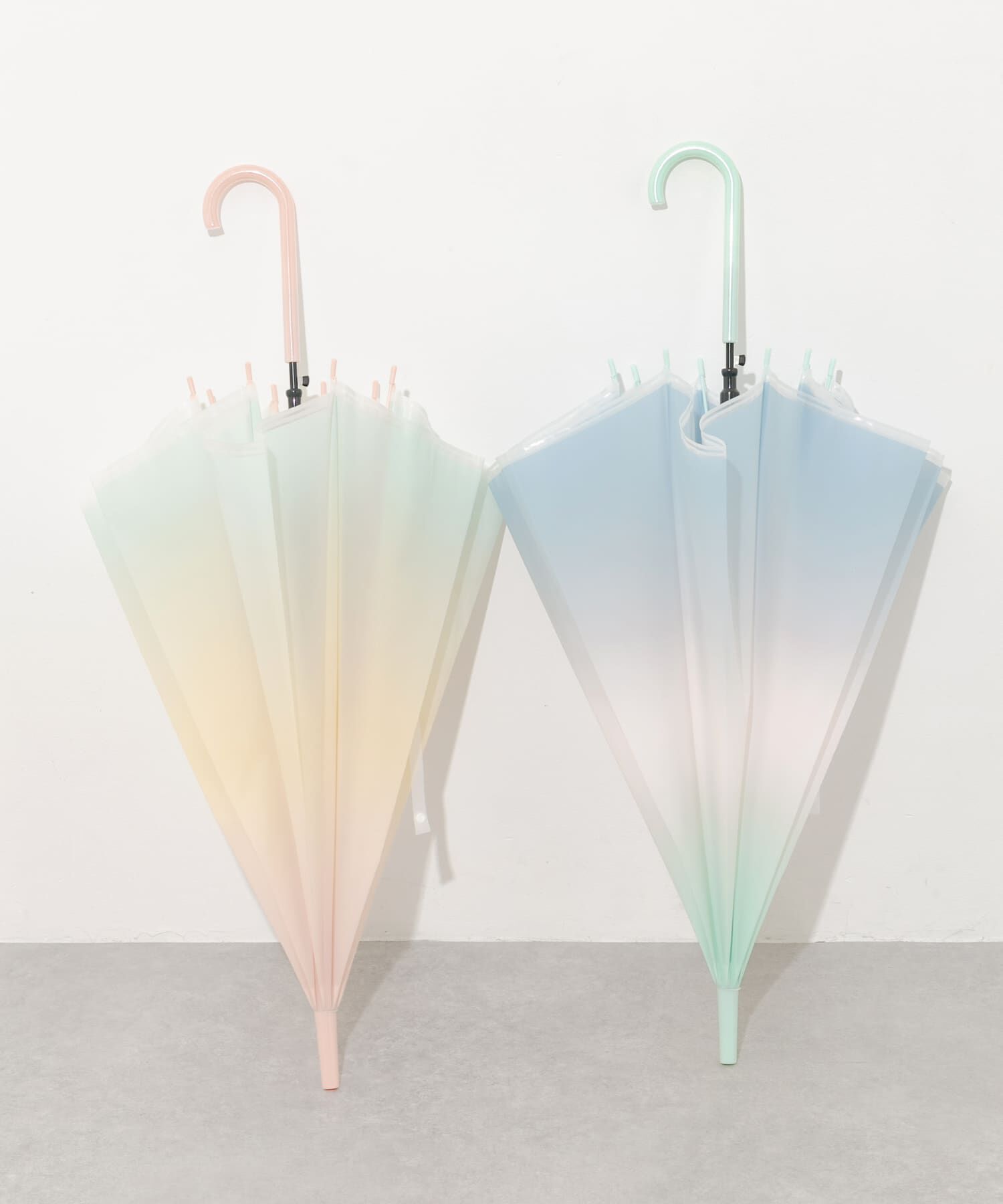 SMELLY「グラデーションEVAビニール傘」|傘|