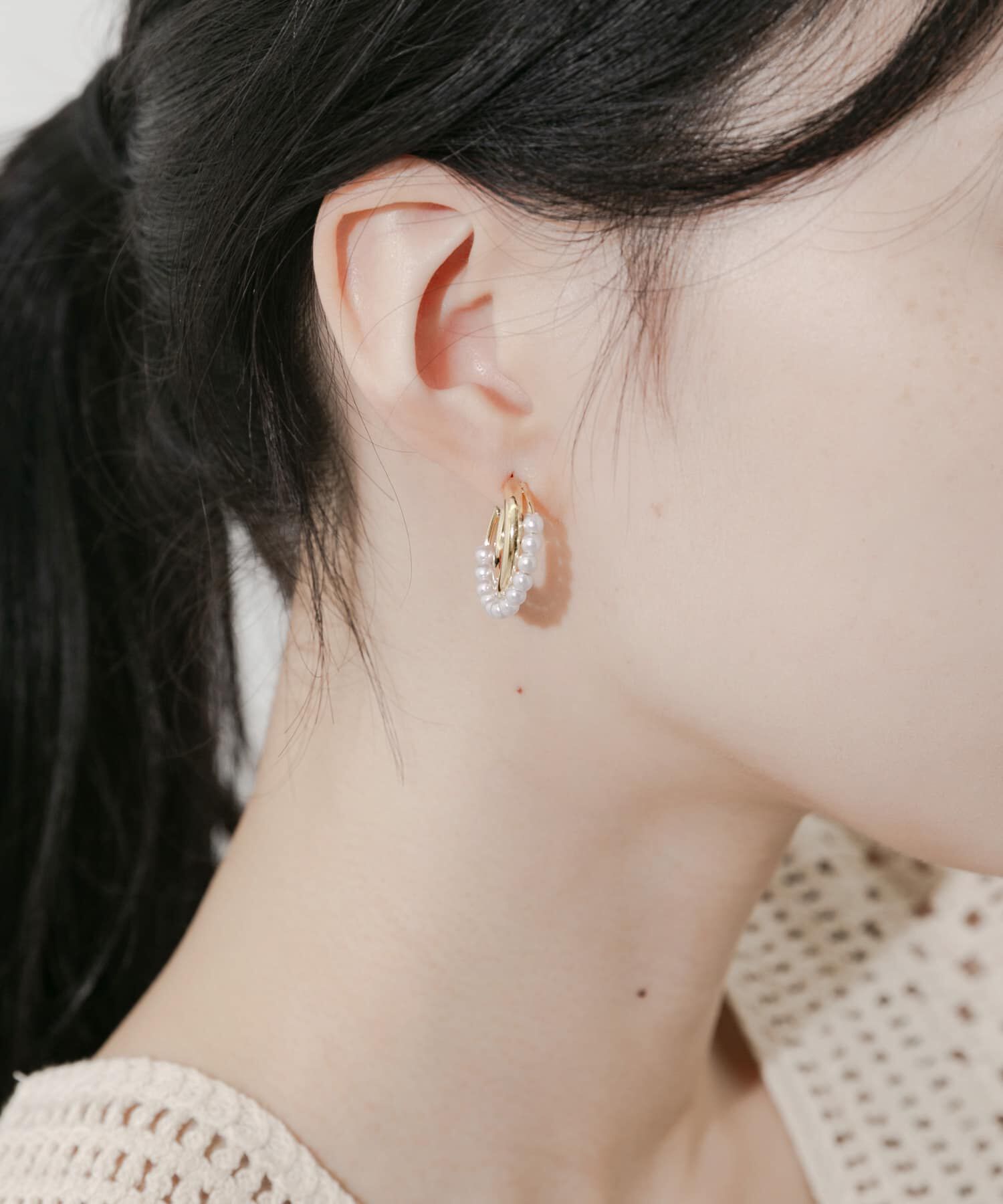 SMELLY「パールラインメタルフープピアス」|ピアス|