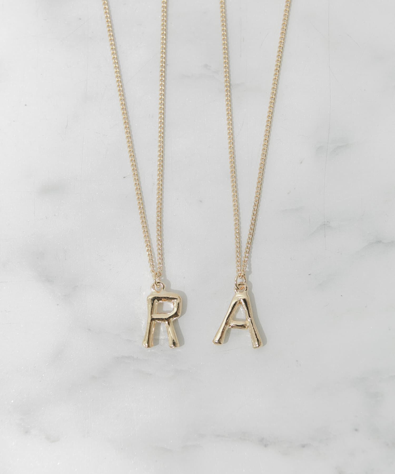 SMELLY「イニシャルワントップネックレス」|ネックレス|