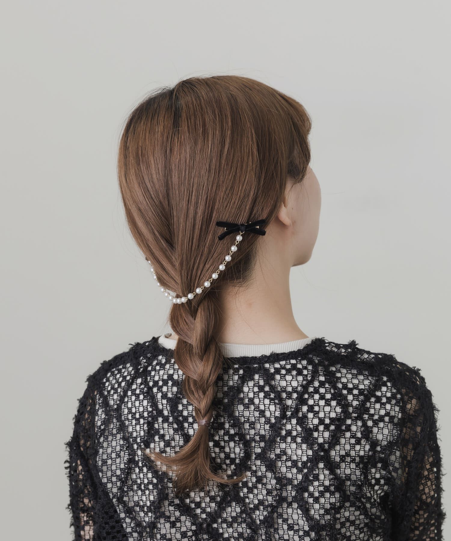 SMELLY「ベロアリボンパールチェーンヘアピン」|その他|