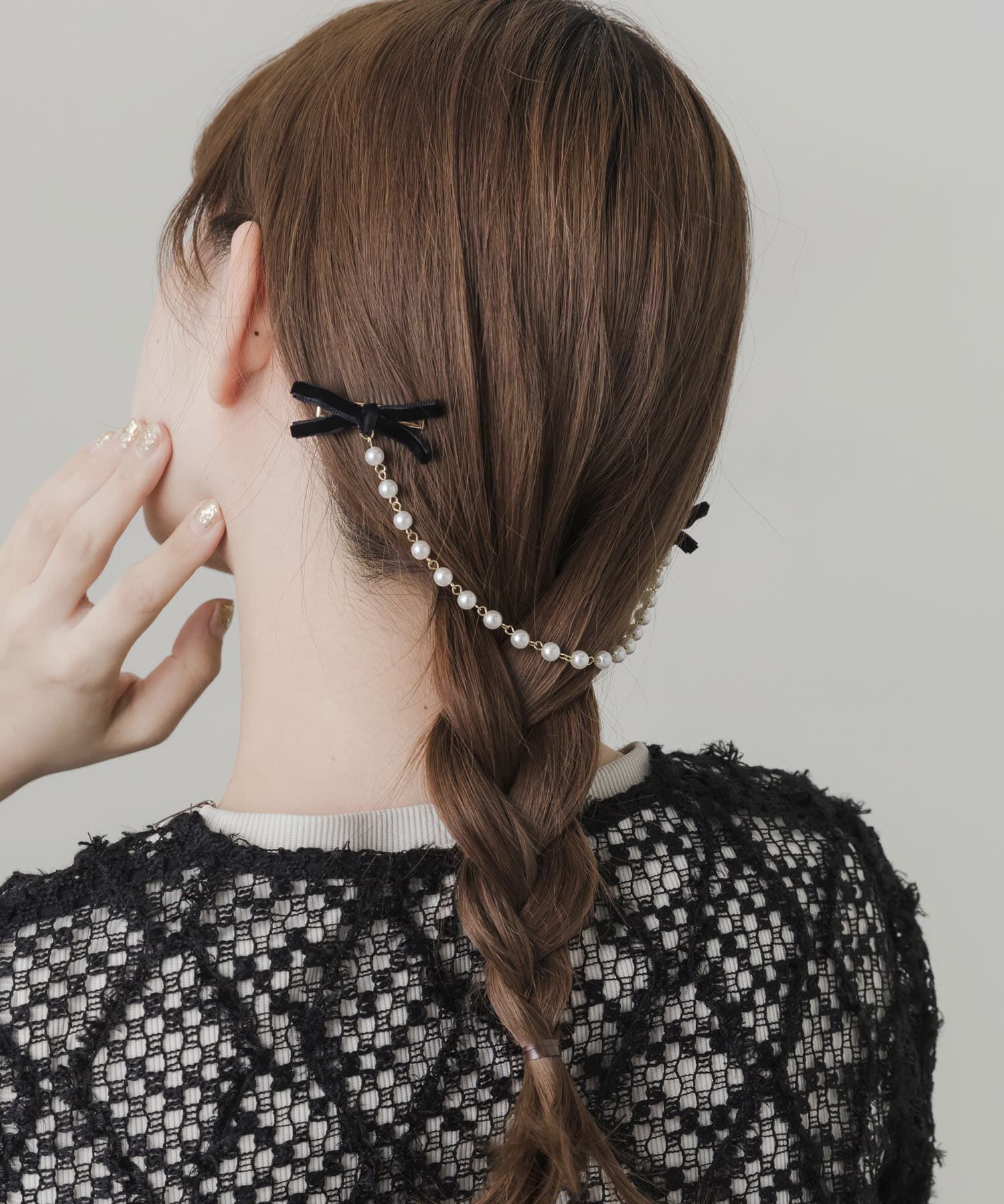 SMELLY「ベロアリボンパールチェーンヘアピン」|その他|
