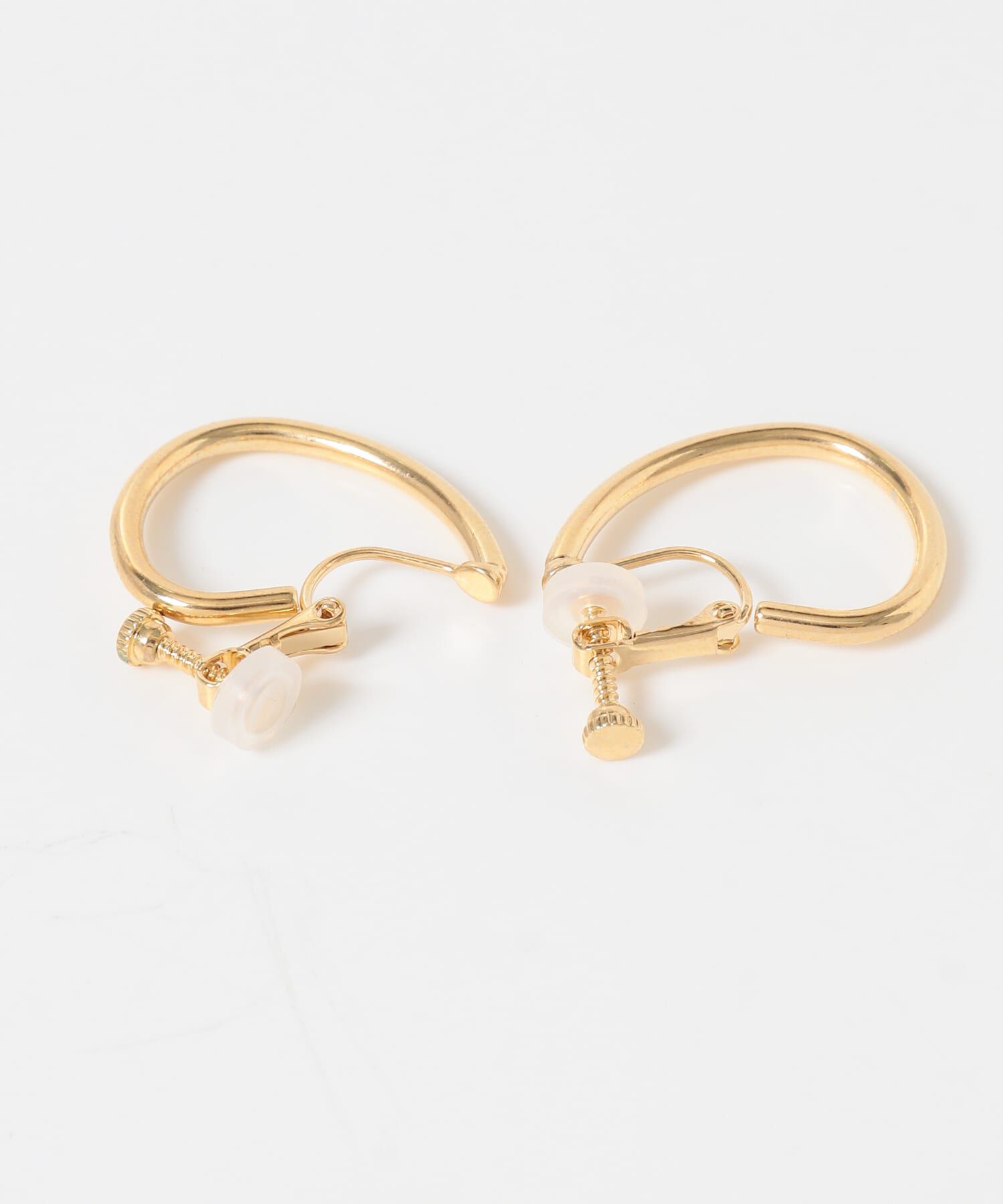 SMELLY「トライアングルニュアンスフープイヤリング」|イヤリング|