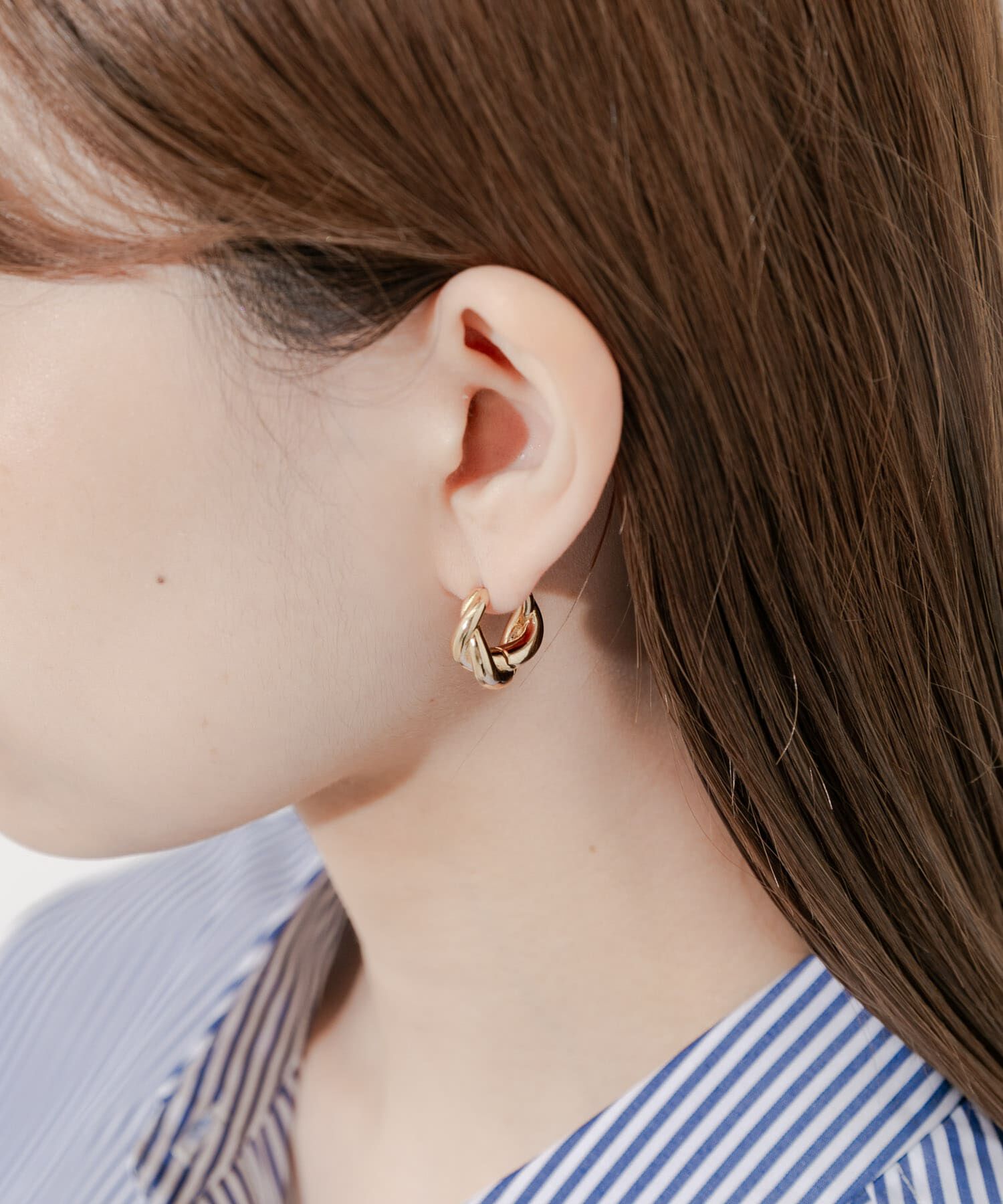 SMELLY「プランプツイストワンタッチピアス」|ピアス|