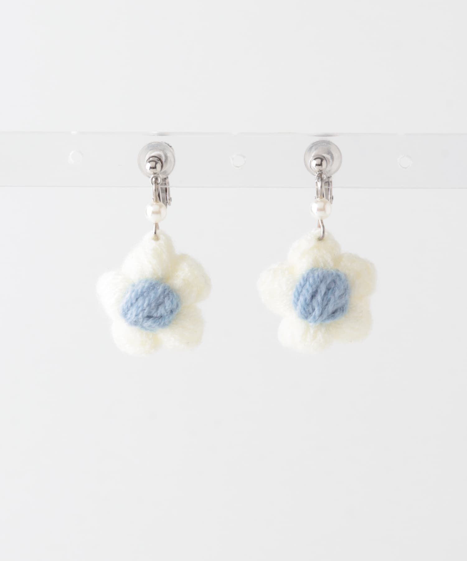 SMELLY「ニットフラワーイヤリング」|イヤリング|