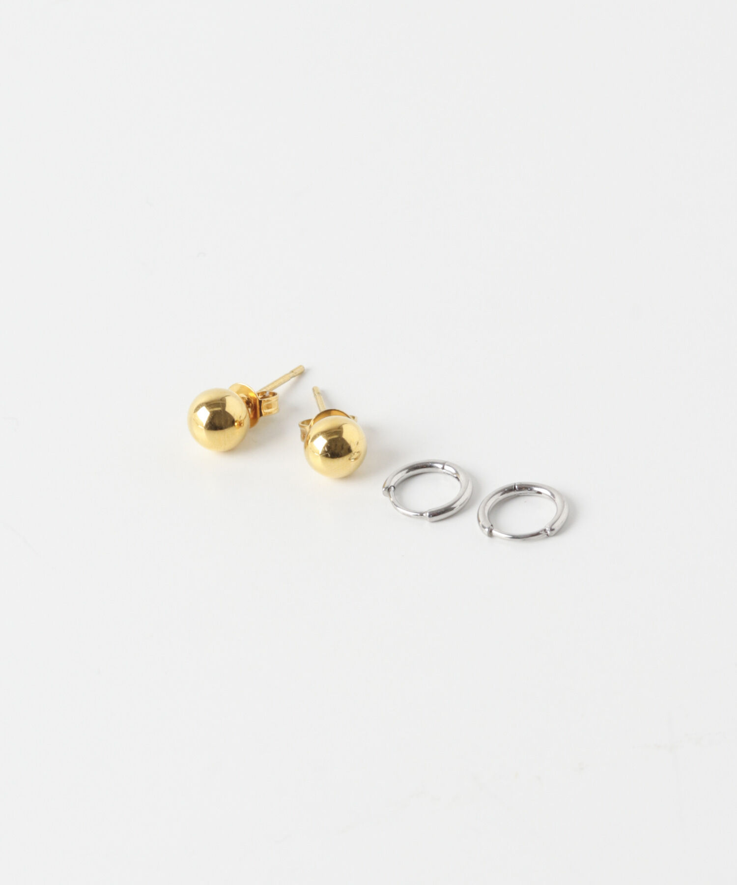 SMELLY「ステンレスミニフープセットピアス」|ピアス|