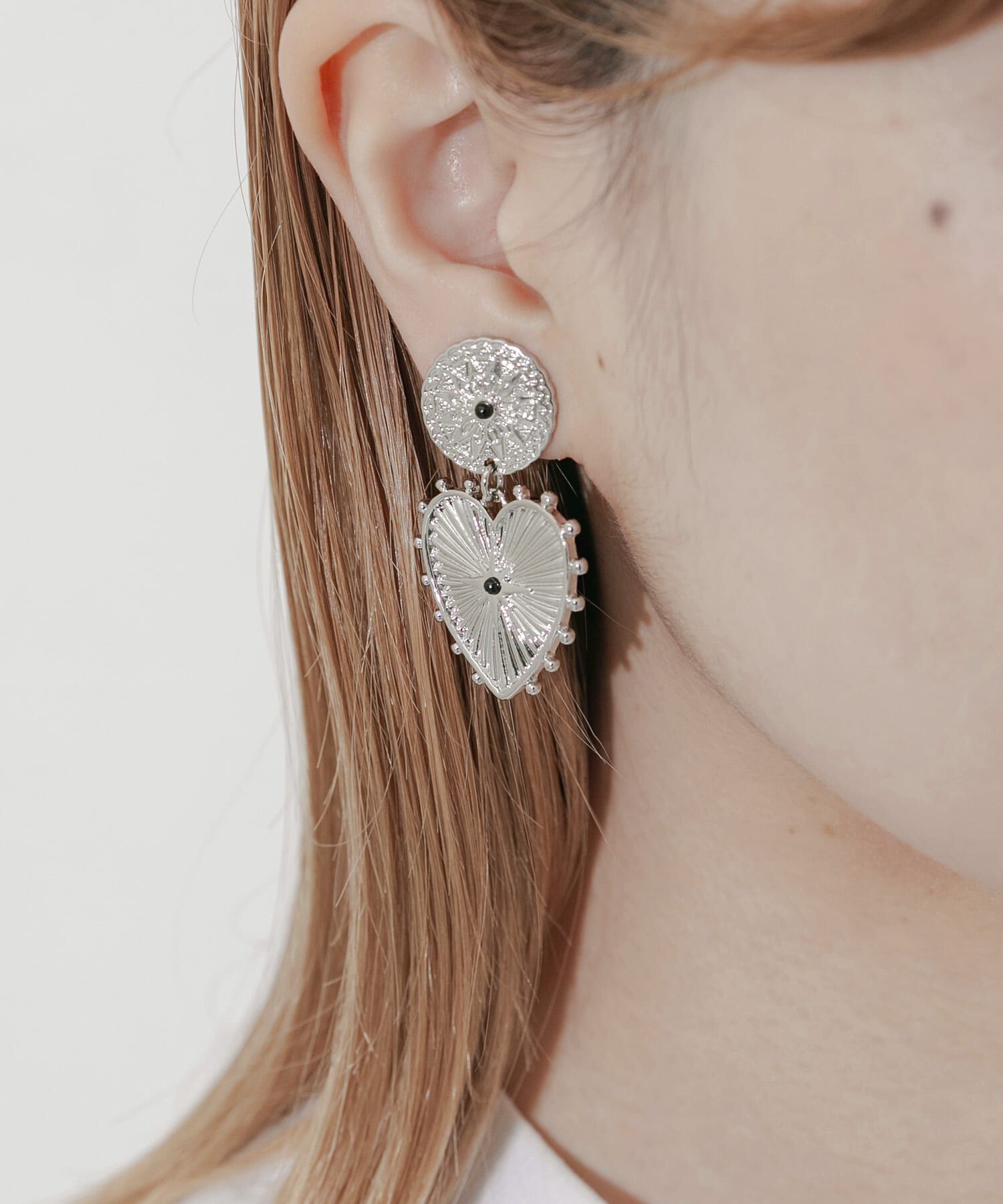 SMELLY「ハートコンチョイヤリング」|イヤリング|